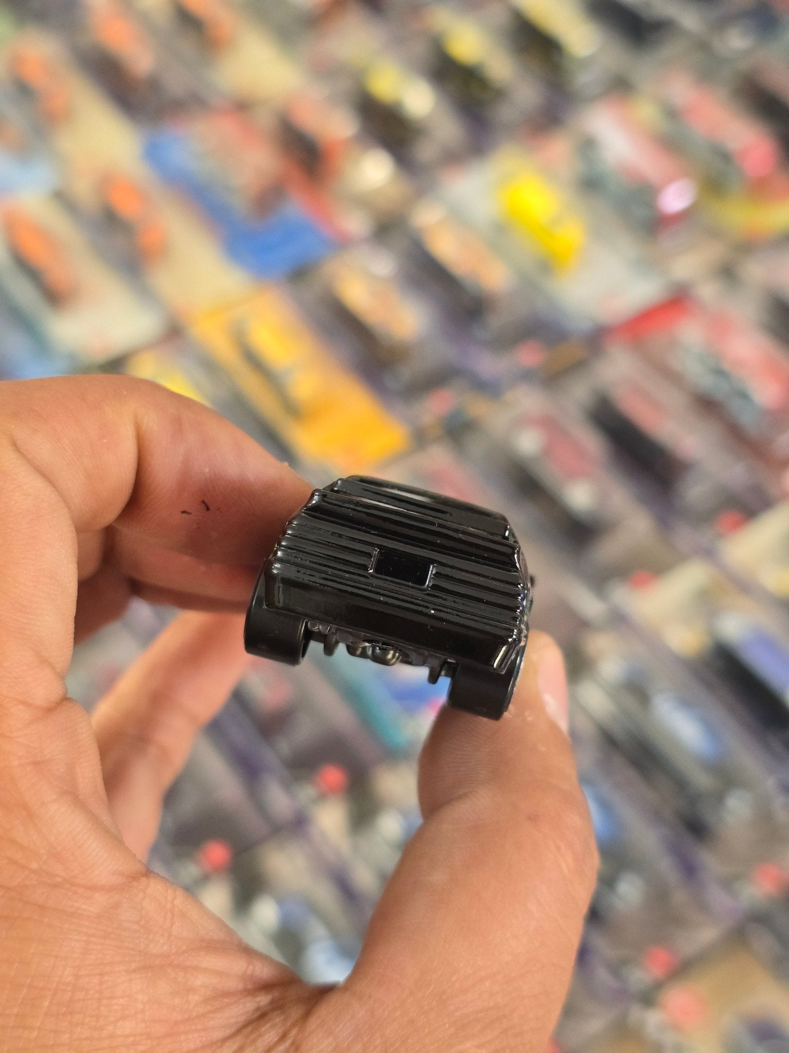 Hot Wheels 1984 Ford Mustang SVO - Black (Uncarded) - Kinder Logs