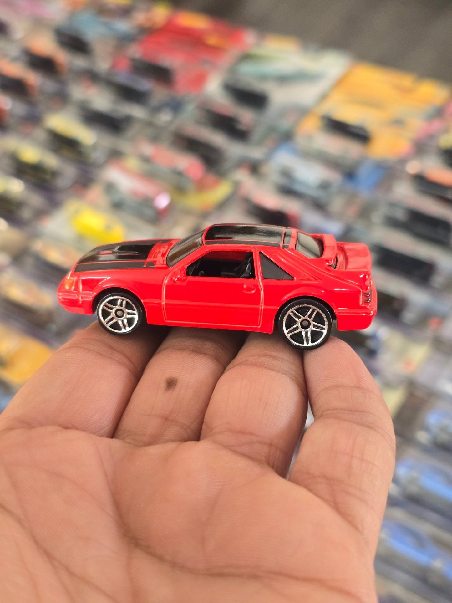 Hot Wheels 1984 Ford Mustang SVO - Red (Uncarded) - Kinder Logs