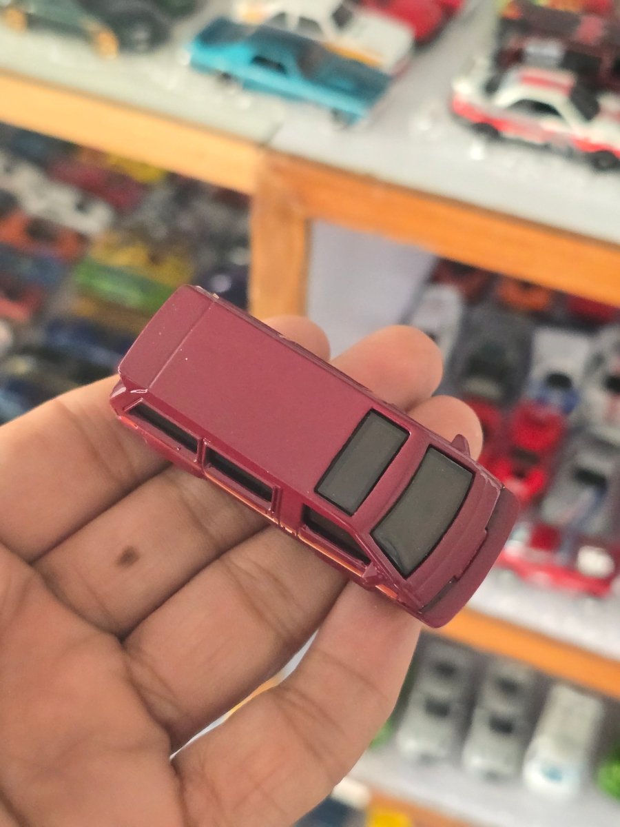 Hot Wheels 1986 Toyota Van - Maroon (Uncarded) - Kinder Logs