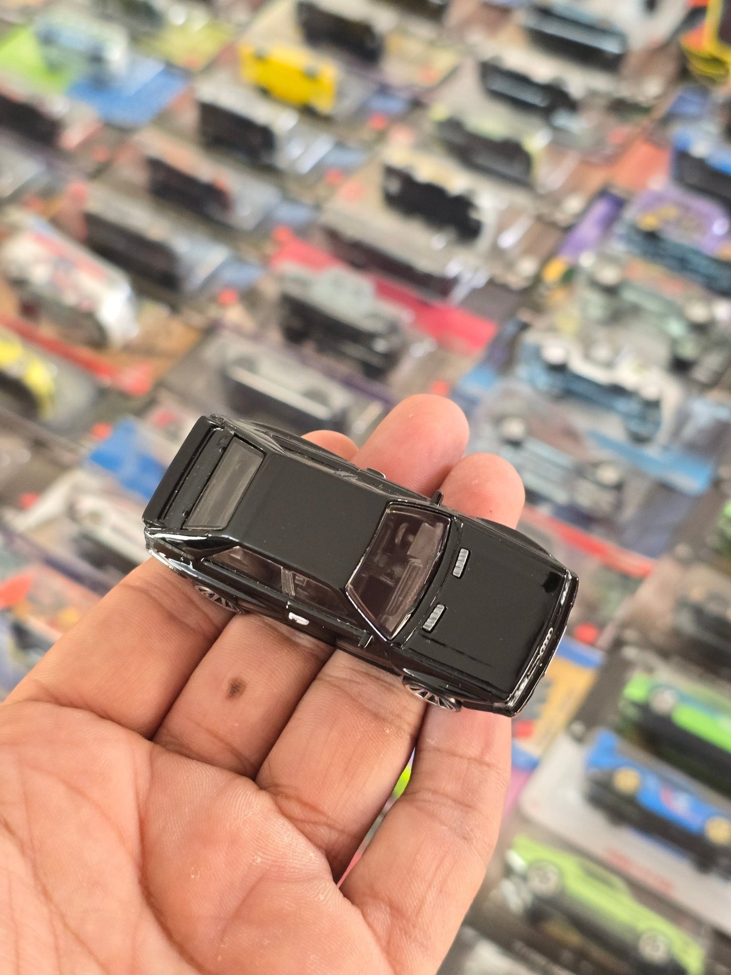 Hot Wheels 1987 Audi Quattro - Black (Uncarded) - Kinder Logs