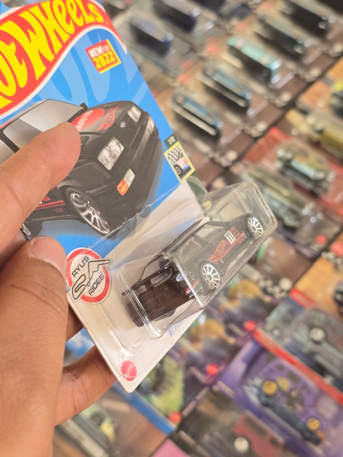 Hot Wheels 1987 Ford Sierra Cosworth (Black) - Kinder Logs