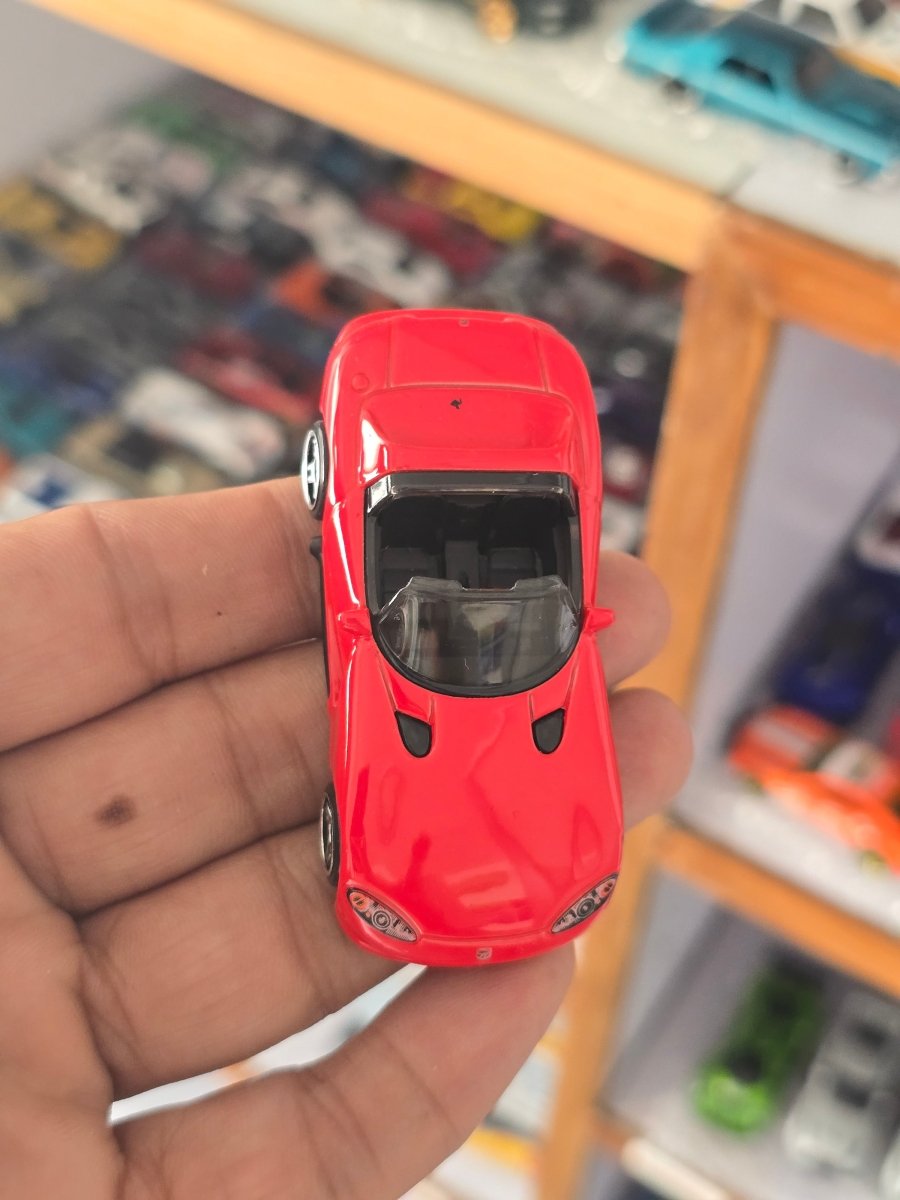 Hot Wheels 1992 Dodge Viper RT/10 - Red (Uncarded) - Kinder Logs