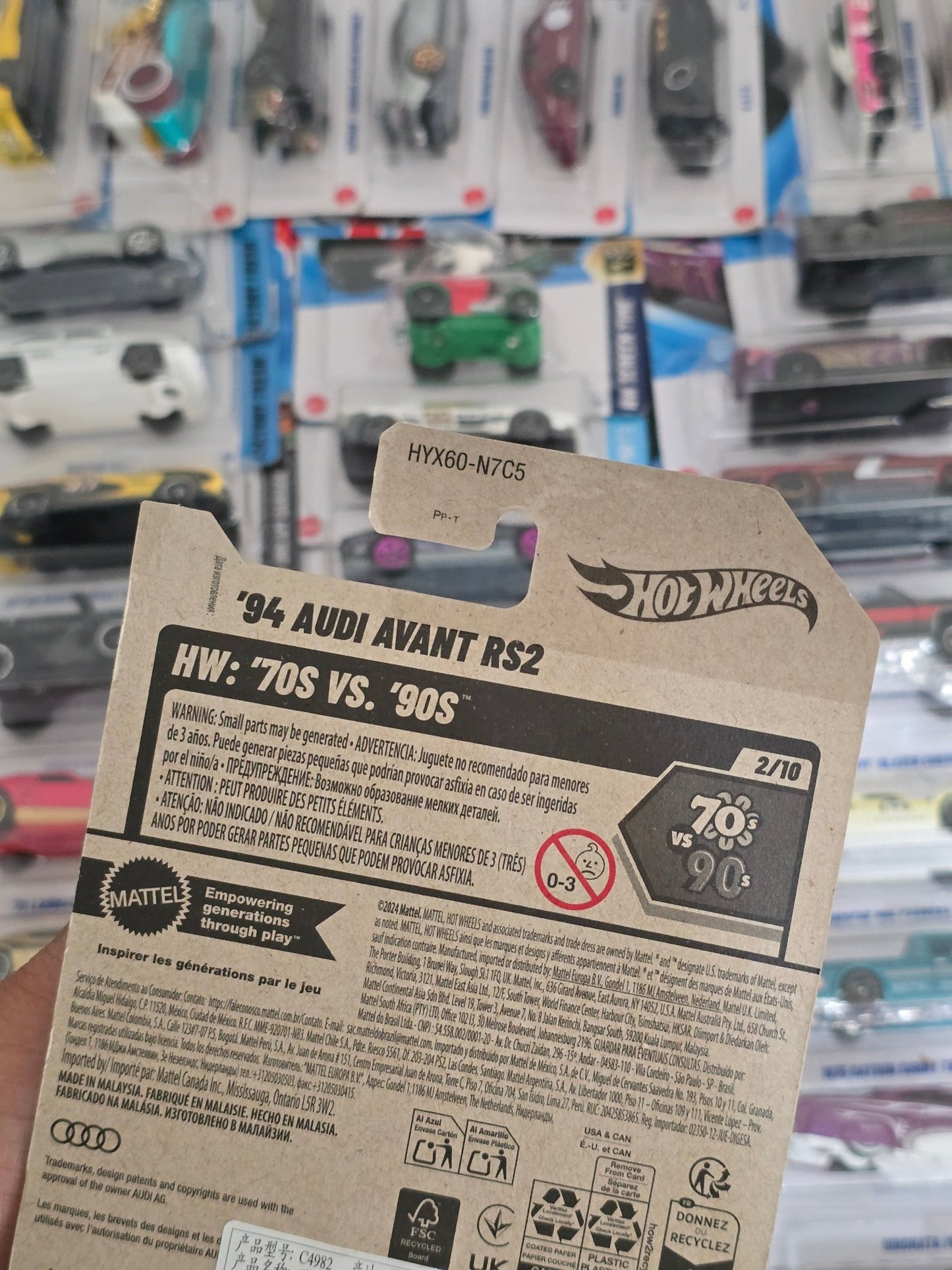 Hot Wheels 1994 Audi Avant RS2 - White (Imported) - Kinder Logs