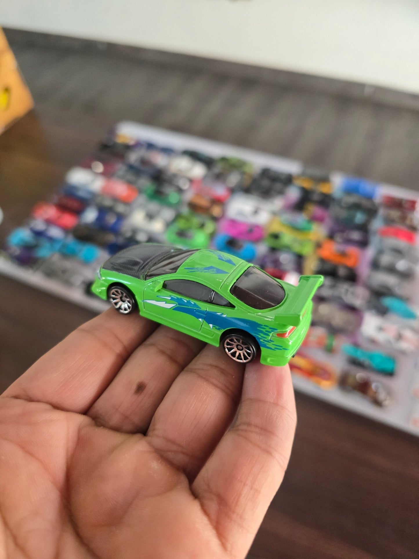 Hot Wheels 1995 Mitsubishi Eclipse - Fast & Furious (Uncarded) - Kinder Logs