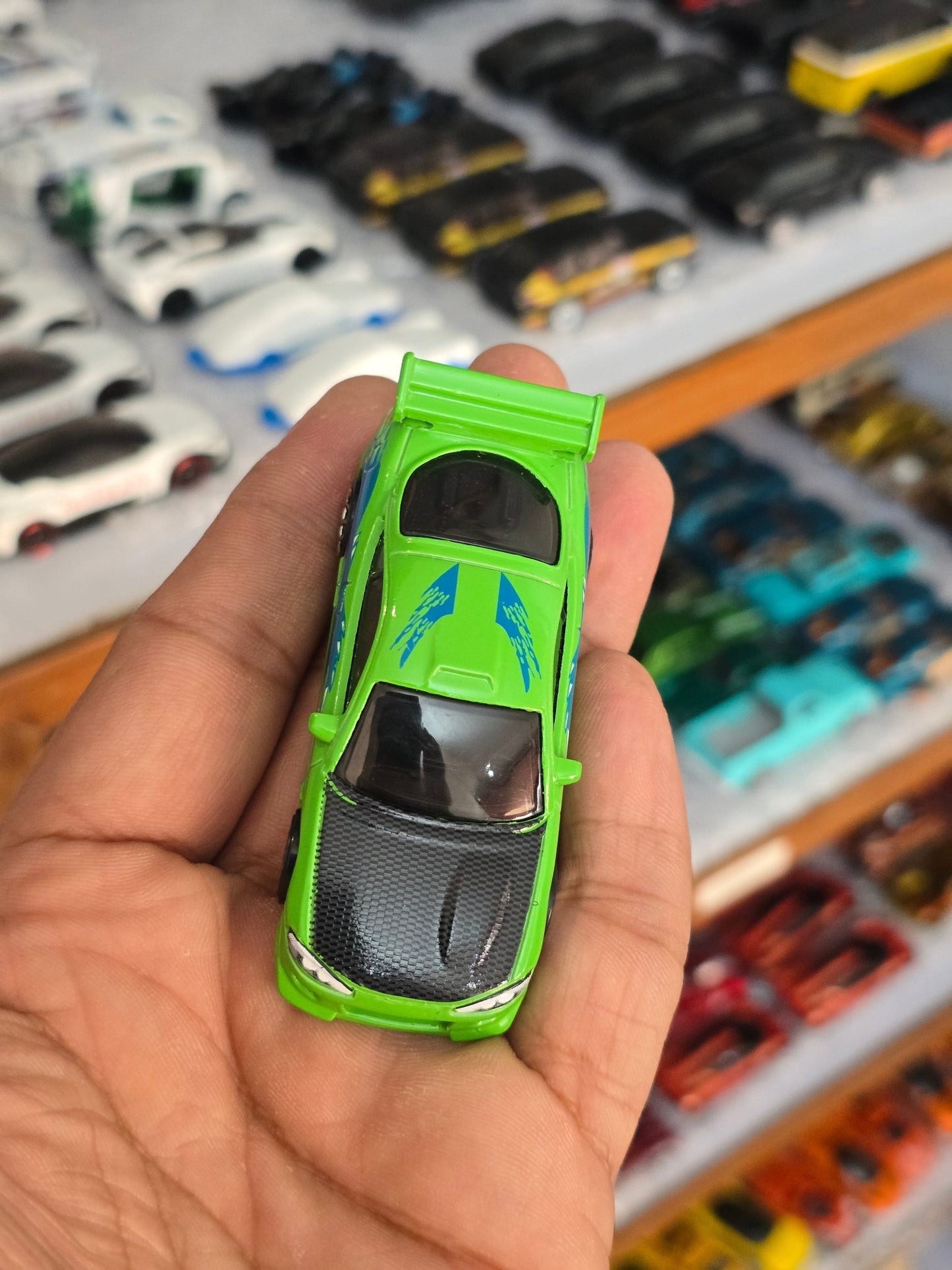 Hot Wheels 1995 Mitsubishi Eclipse - Fast & Furious (Uncarded) - Kinder Logs