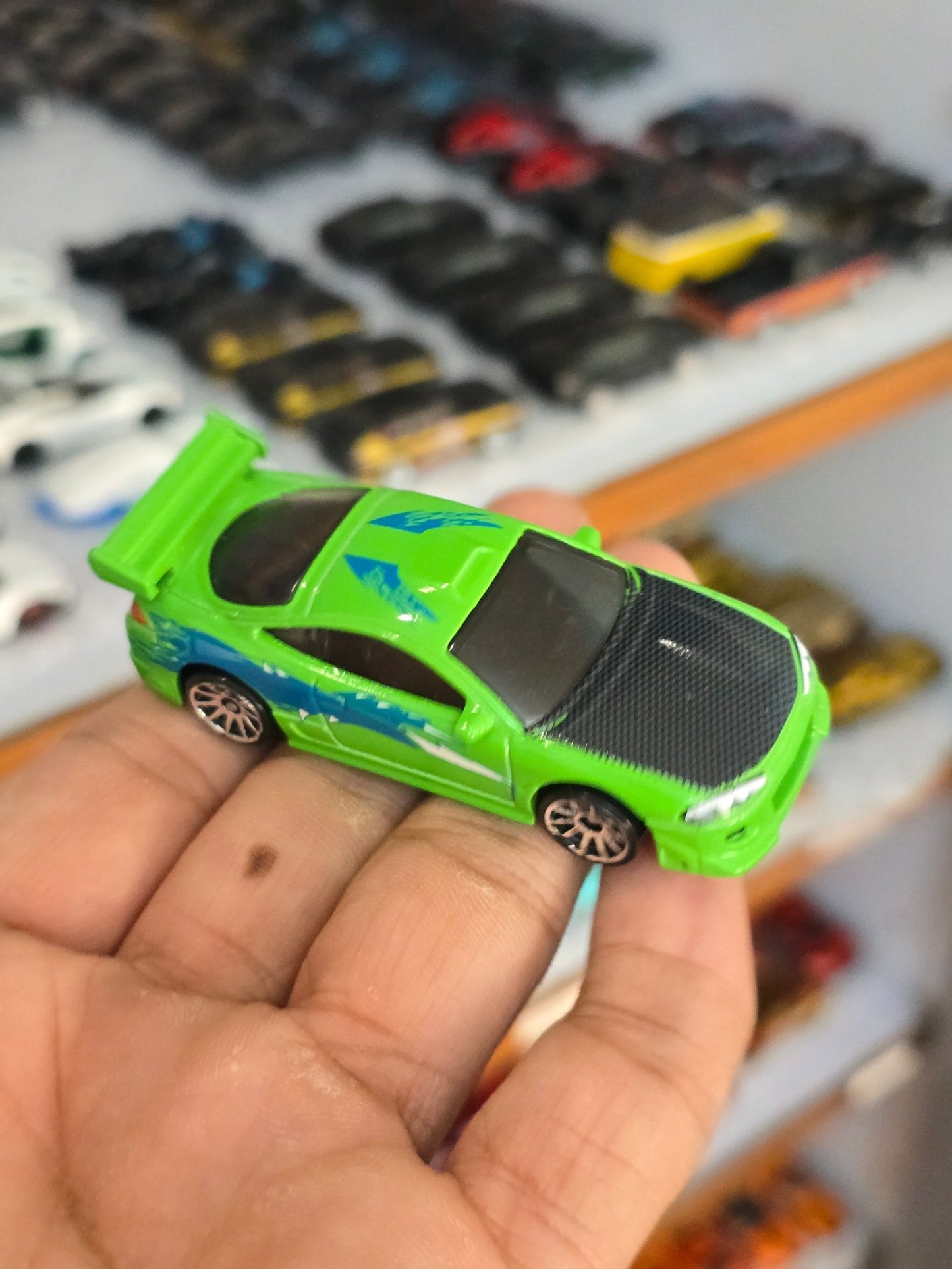 Hot Wheels 1995 Mitsubishi Eclipse - Fast & Furious (Uncarded) - Kinder Logs