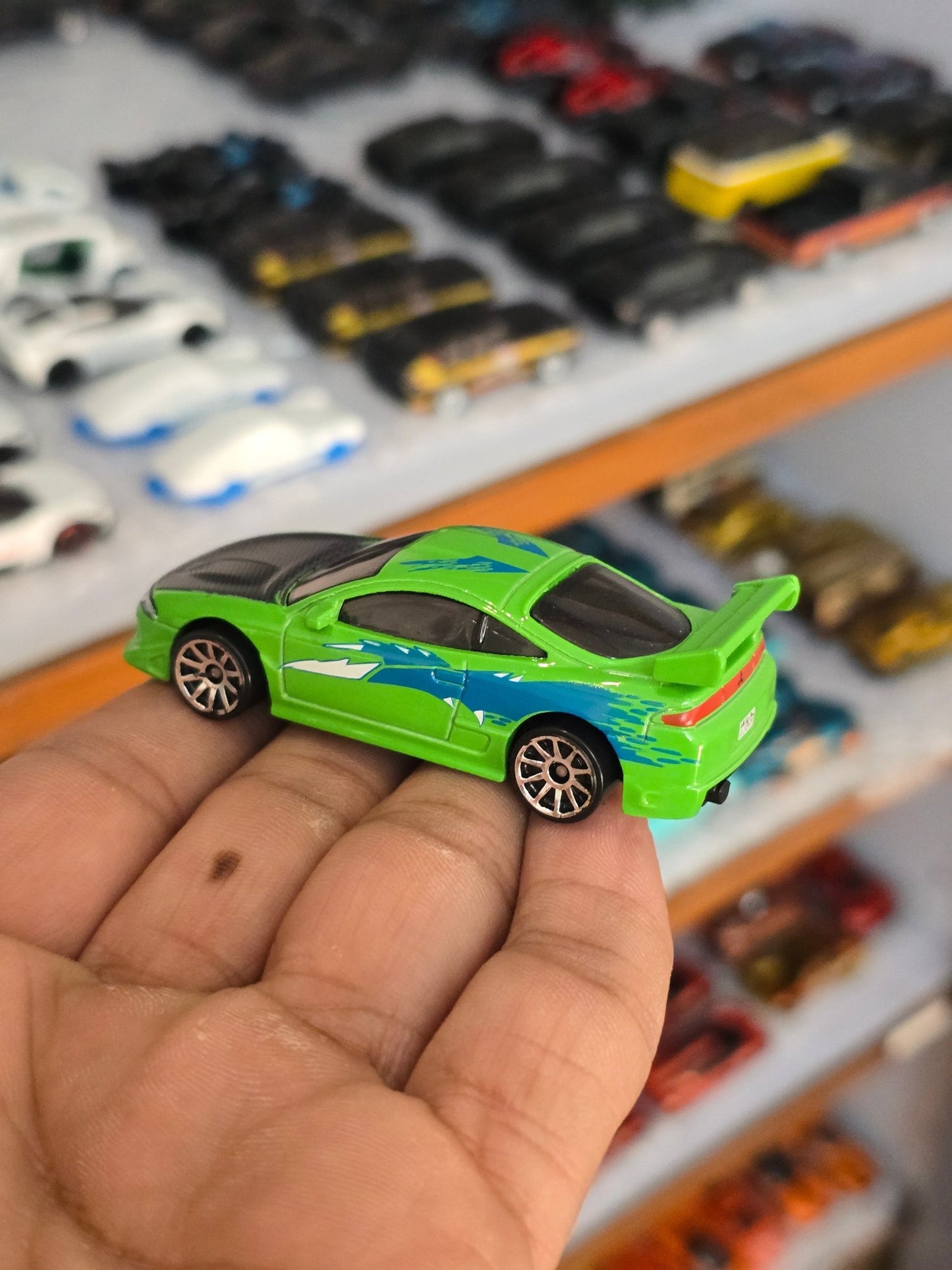 Hot Wheels 1995 Mitsubishi Eclipse - Fast & Furious (Uncarded) - Kinder Logs