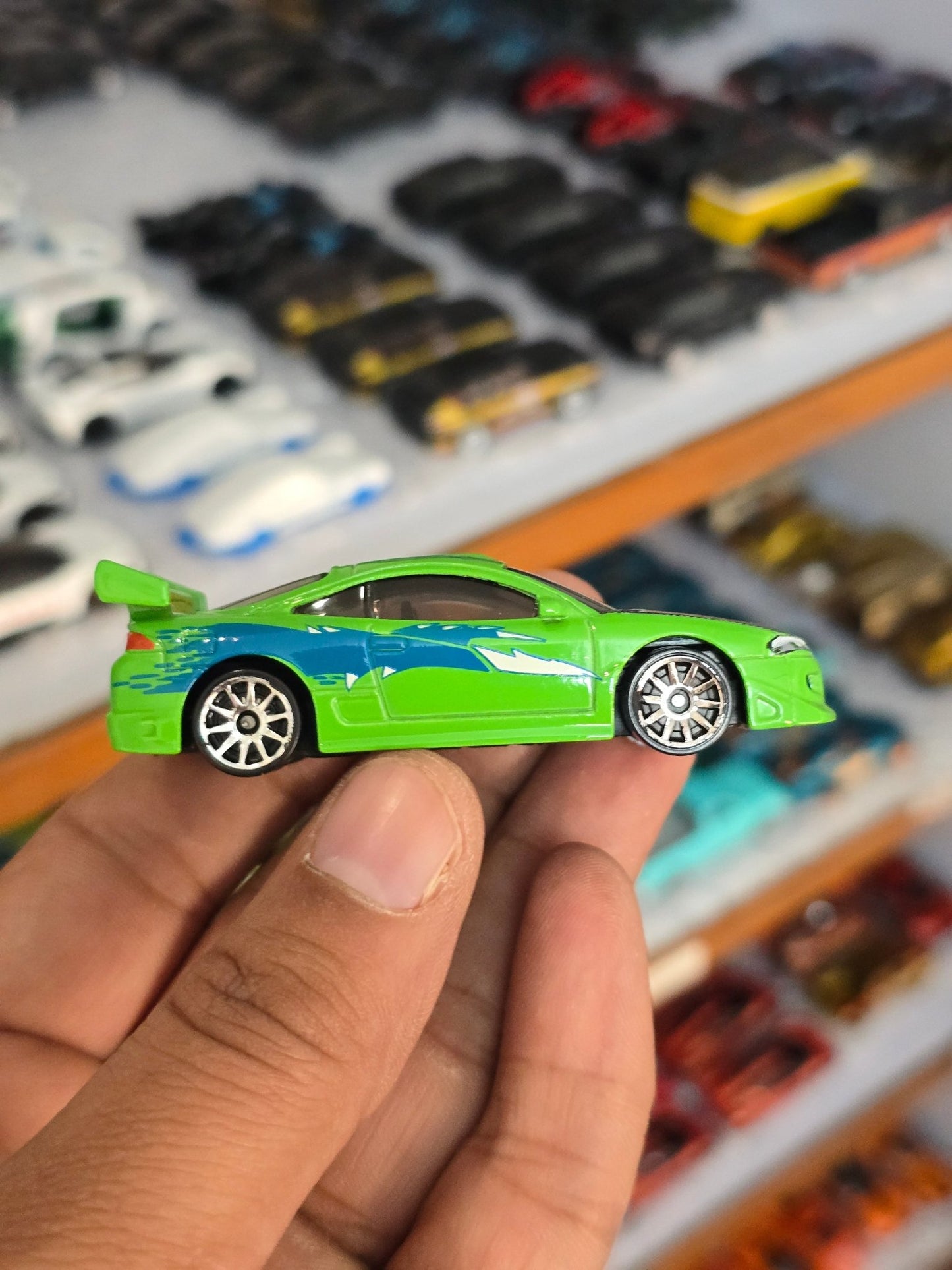 Hot Wheels 1995 Mitsubishi Eclipse - Fast & Furious (Uncarded) - Kinder Logs