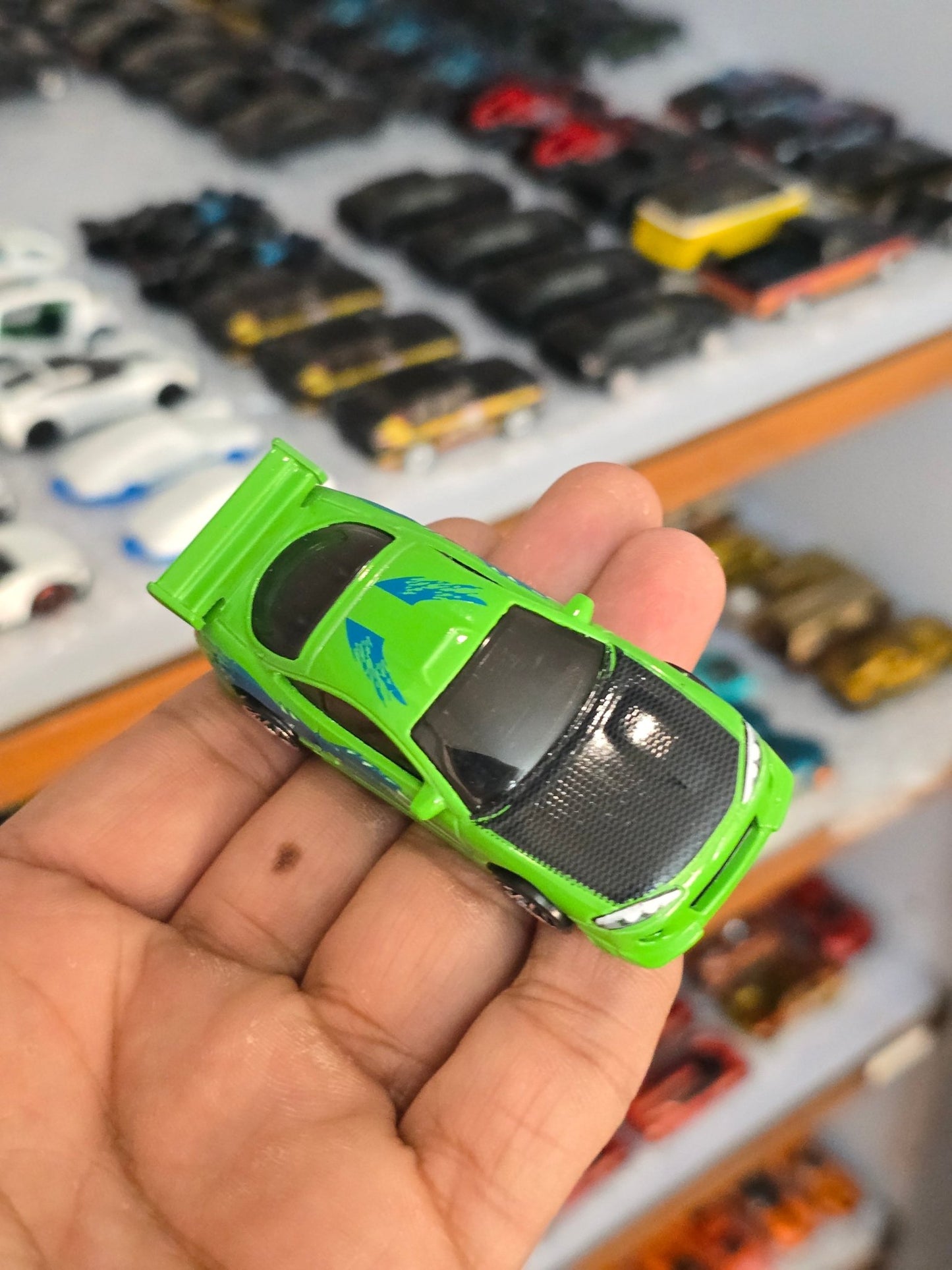 Hot Wheels 1995 Mitsubishi Eclipse - Fast & Furious (Uncarded) - Kinder Logs