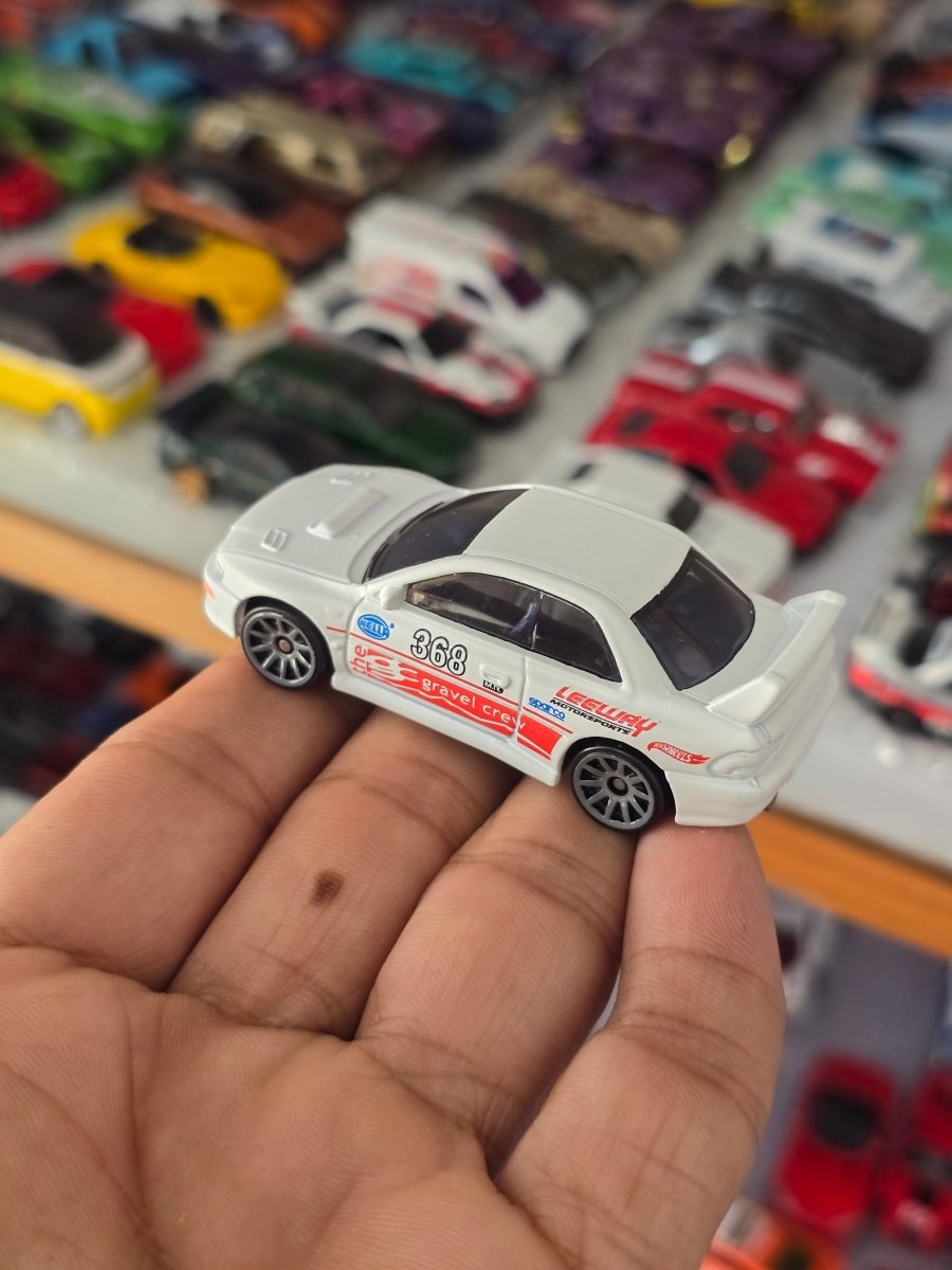 Hot Wheels 1998 Subaru Impreza 22B STi - White (Uncarded) - Kinder Logs
