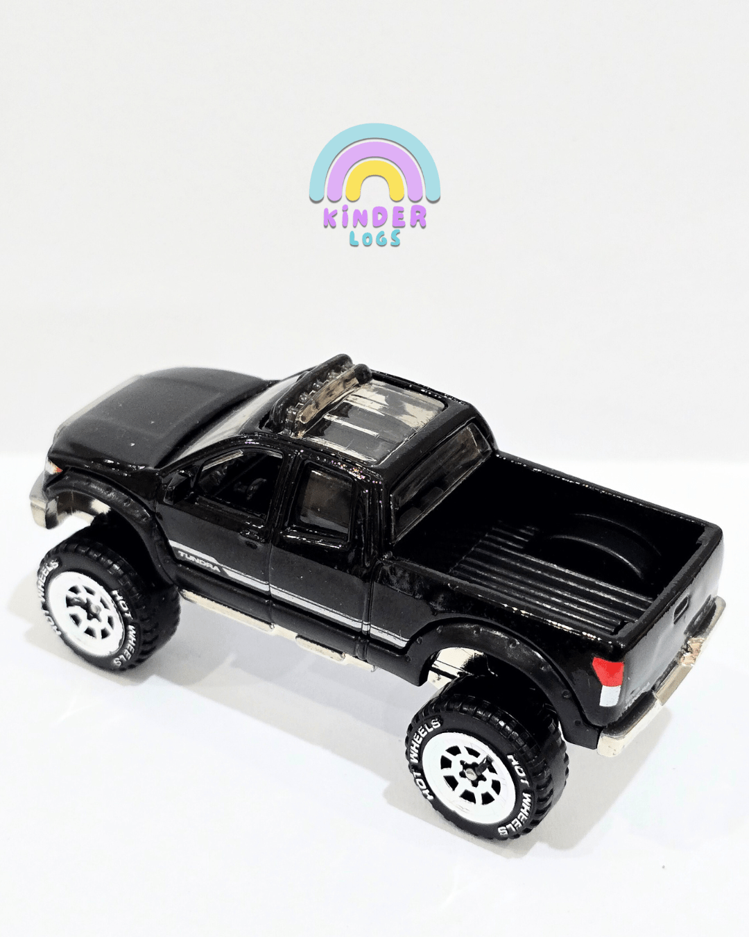 Hot Wheels 2010 Toyota Tundra - Silver Series (Uncarded) - Kinder Logs