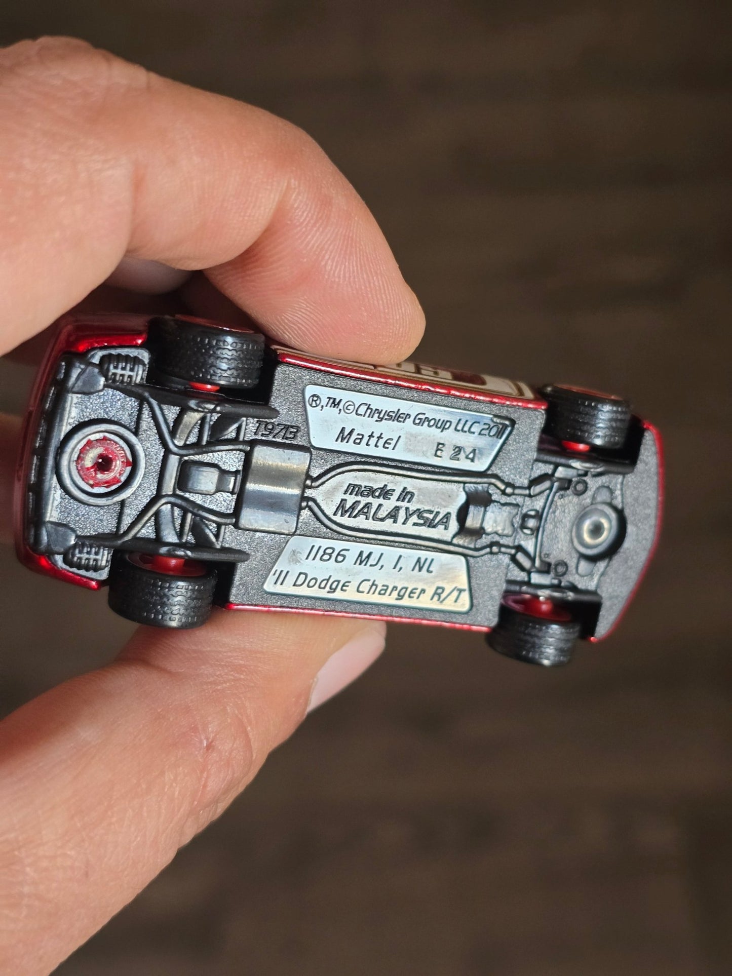 Hot Wheels 2011 Dodge Charger R/T Super Treasure Hunt (Uncarded - New) - Kinder Logs