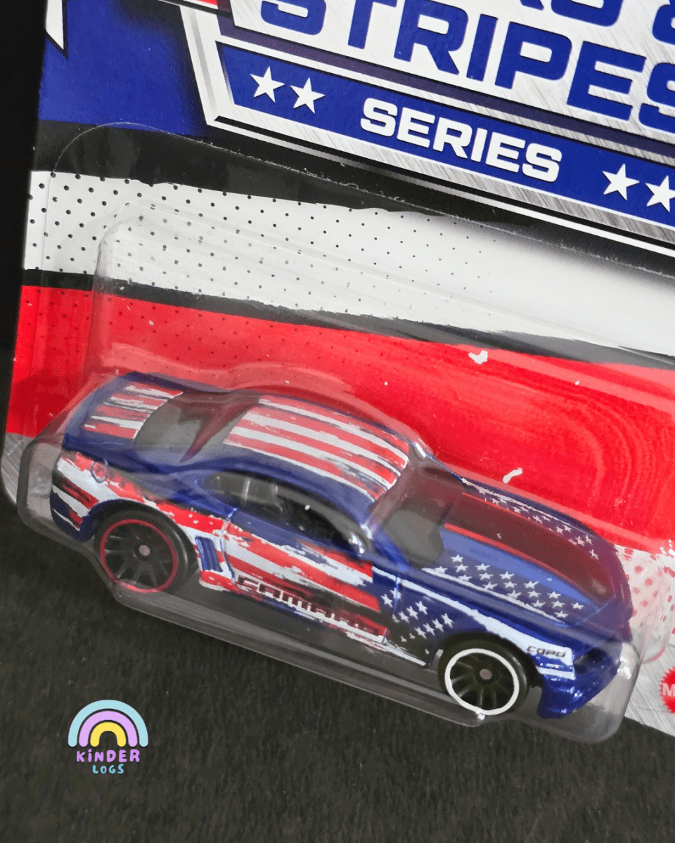 Hot Wheels 2013 COPO Camaro - Stars And Stripes Series (Imported) - Kinder Logs