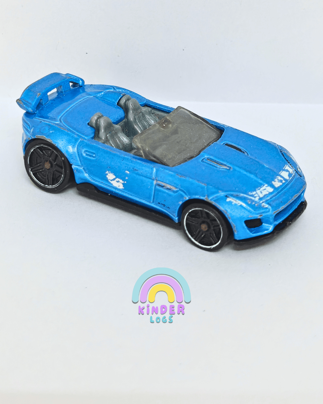 Hot Wheels 2015 Jaguar F - Type Project 7 - Blue (Pre - Owned Car) - Kinder Logs