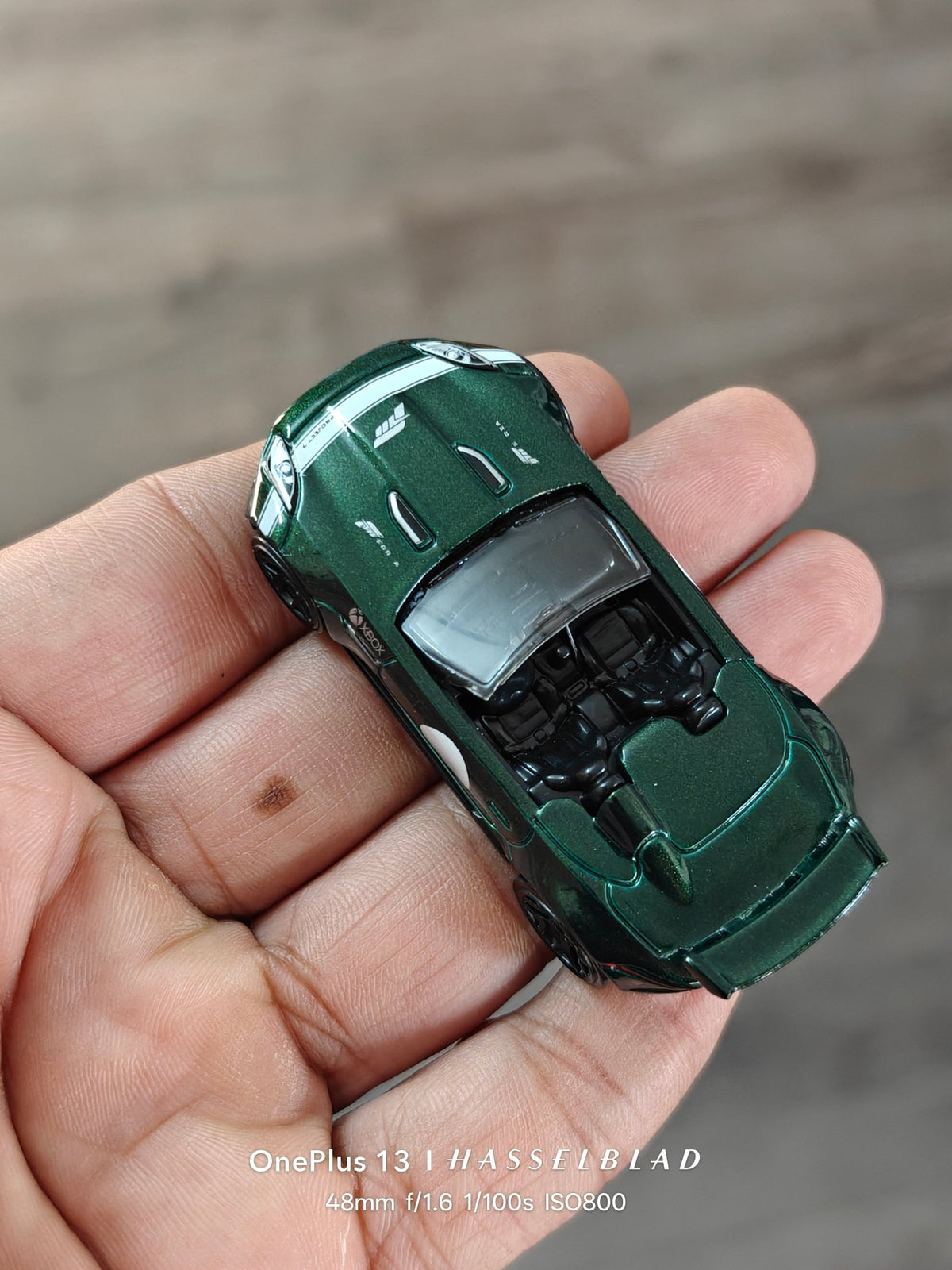 Hot Wheels 2015 Jaguar F - Type Project 7 - Forza (Uncarded - New) - Kinder Logs