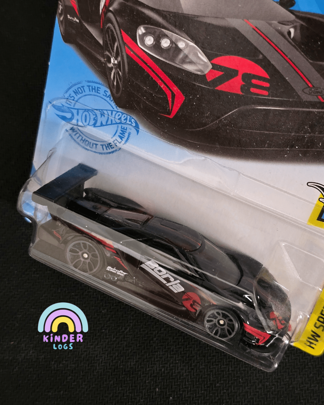 Hot Wheels 2016 Ford GT Race Borla Edition (Imported) - Kinder Logs