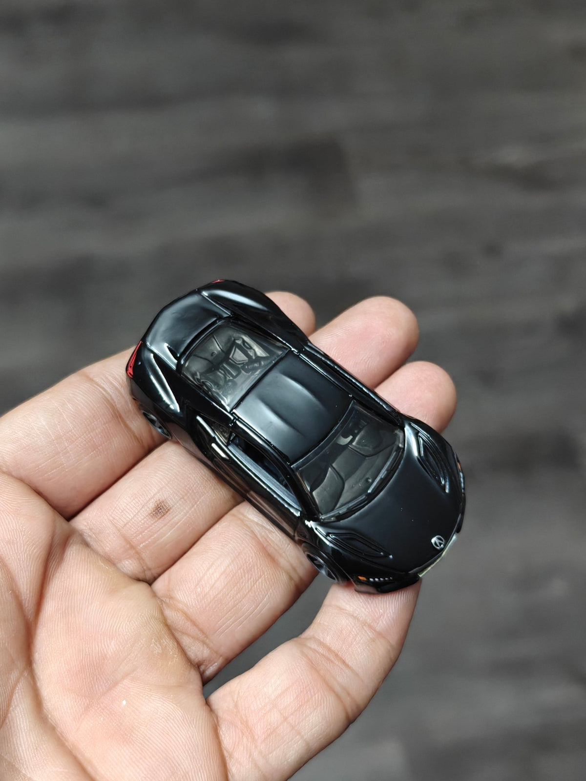 Hot Wheels 2017 Acura NSX - Hybrid Speed (Uncarded - New) - Kinder Logs