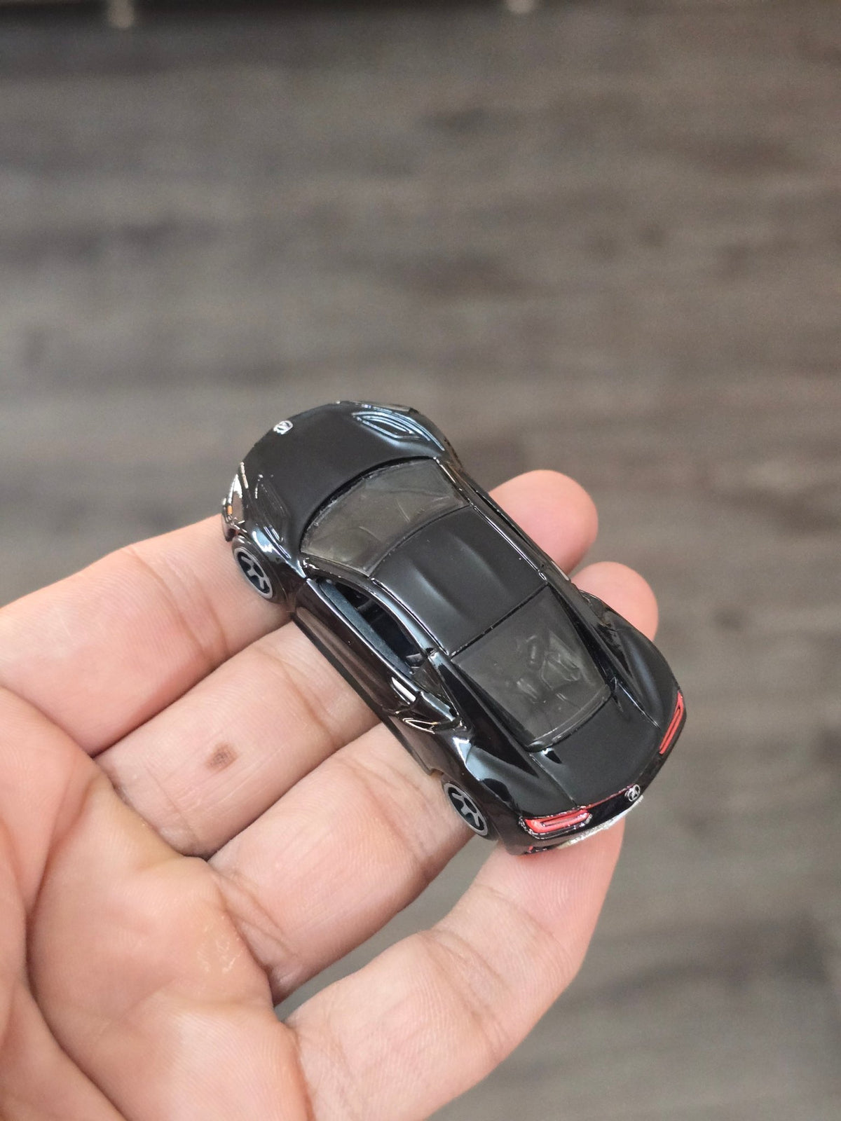 Hot Wheels 2017 Acura NSX - Hybrid Speed (Uncarded - New) - Kinder Logs