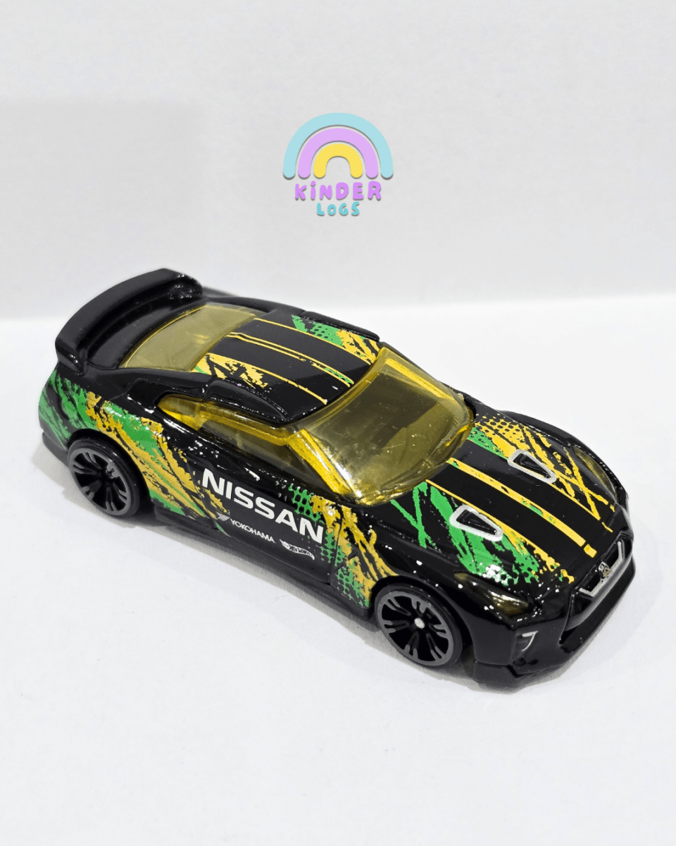 Hot Wheels 2017 Nissan GT - R (R35) - Neon Speeders (Uncarded) - Kinder Logs