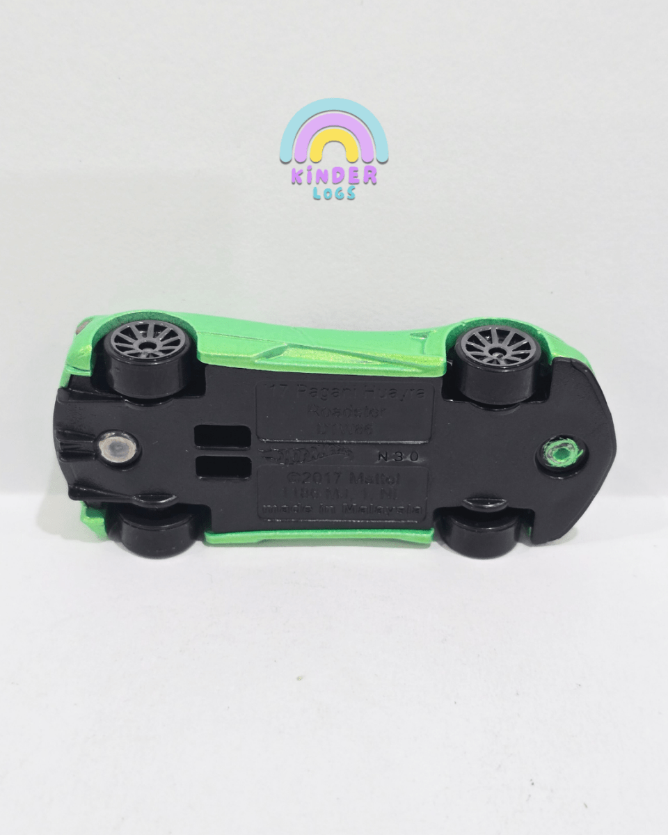 Hot Wheels 2017 Pagani Huayra Roadster - Green (Uncarded) - Kinder Logs