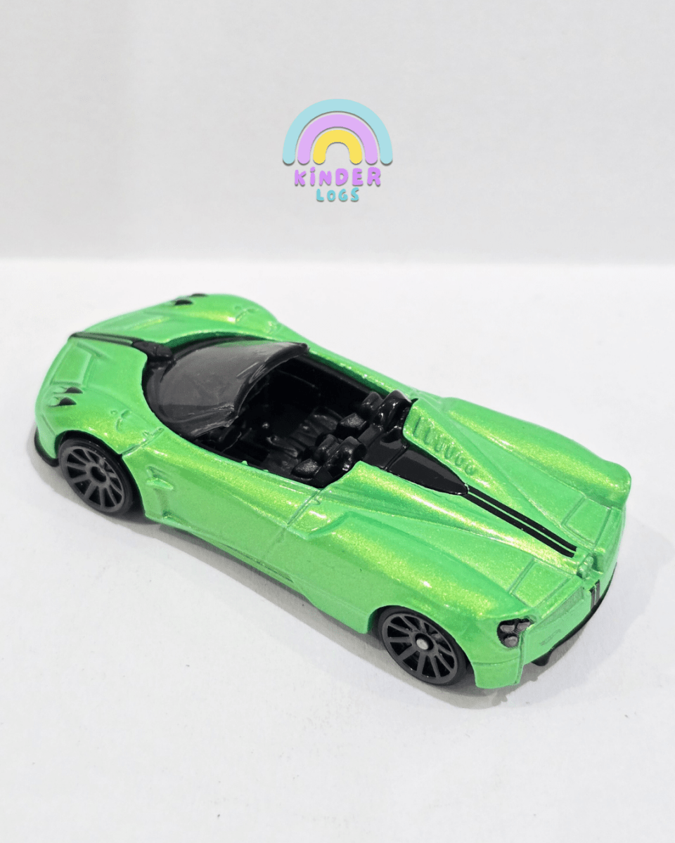 Hot Wheels 2017 Pagani Huayra Roadster - Green (Uncarded) - Kinder Logs