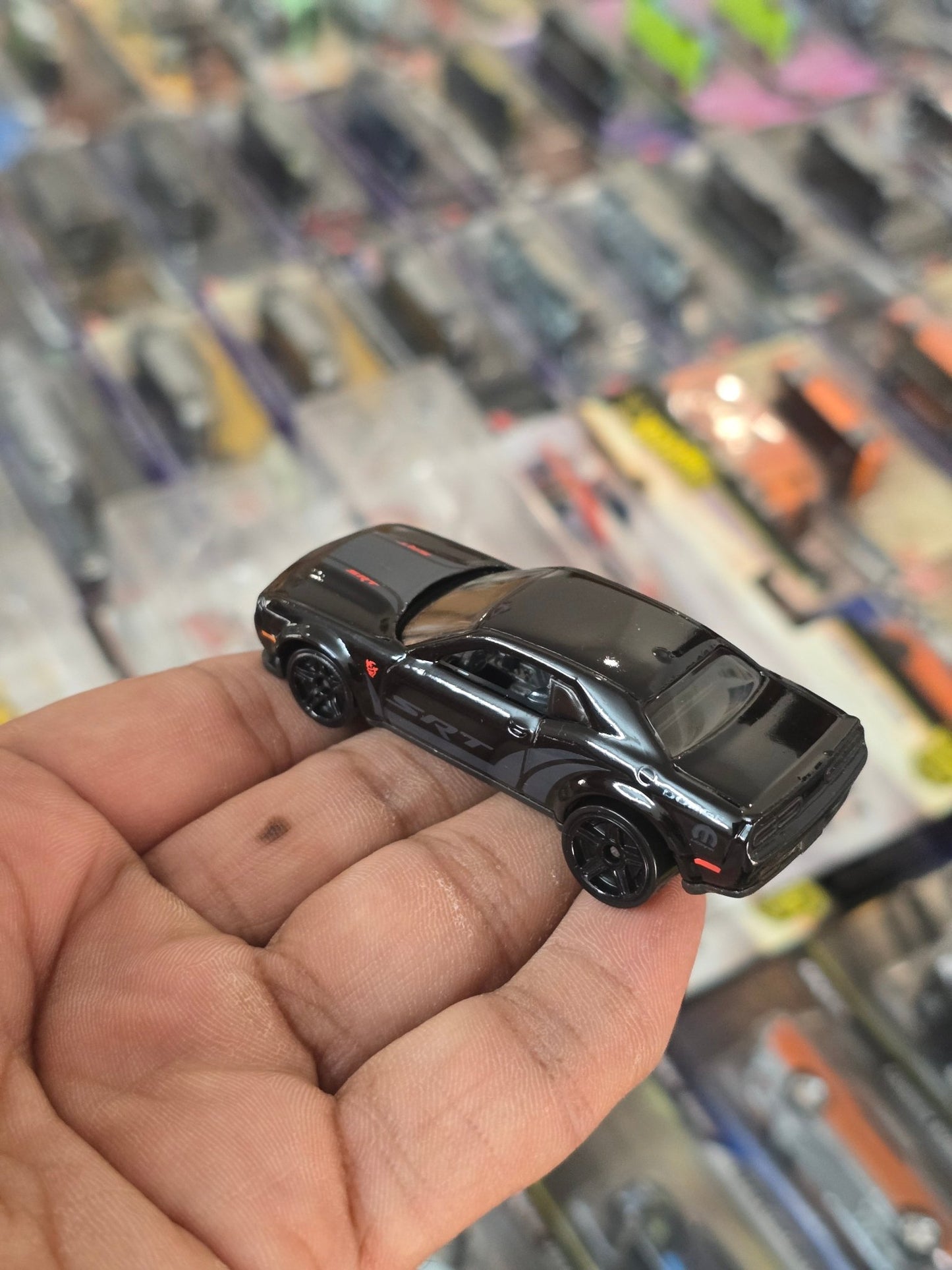 Hot Wheels 2018 Dodge Challenger SRT Demon (Uncarded) - Kinder Logs
