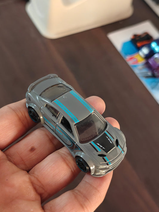 Hot Wheels 2020 Dodge Charger Hellcat - Grey (Uncarded - New) - Kinder Logs