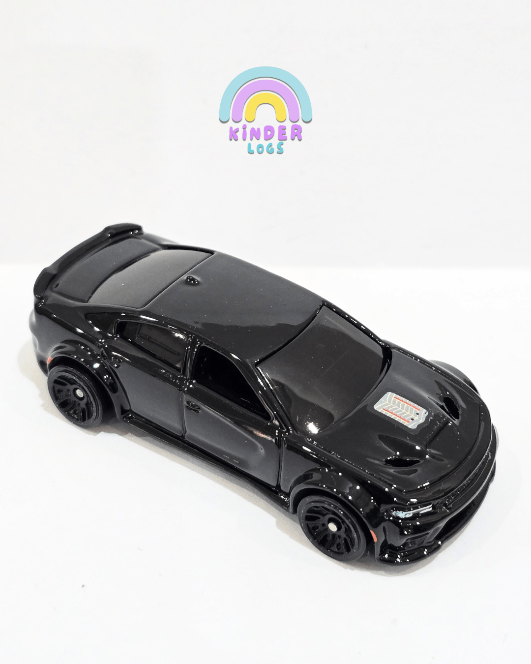Hot Wheels 2020 Dodge Charger Hellcat (Uncarded) - Kinder Logs