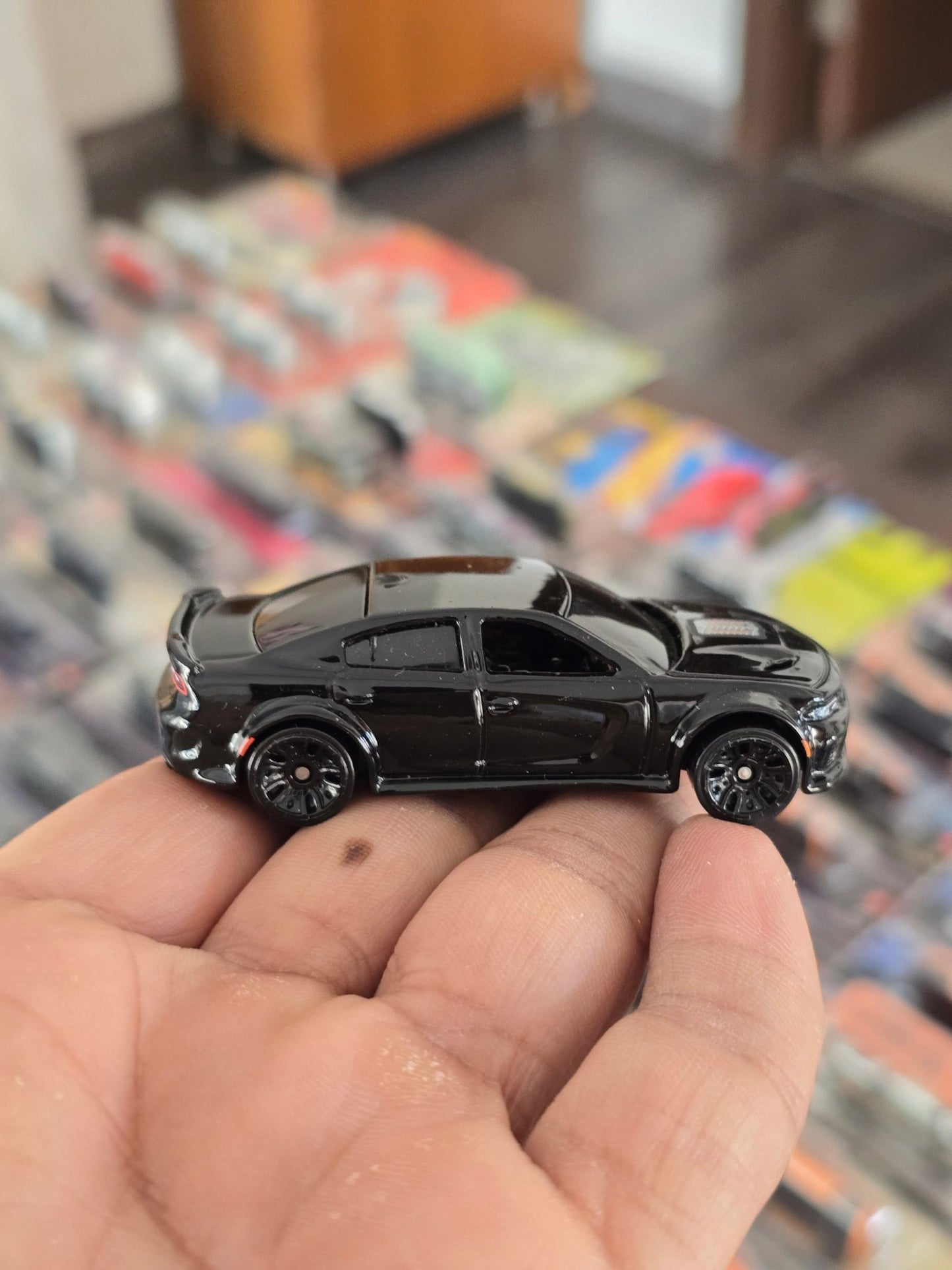 Hot Wheels 2020 Dodge Charger Hellcat (Uncarded) - Kinder Logs
