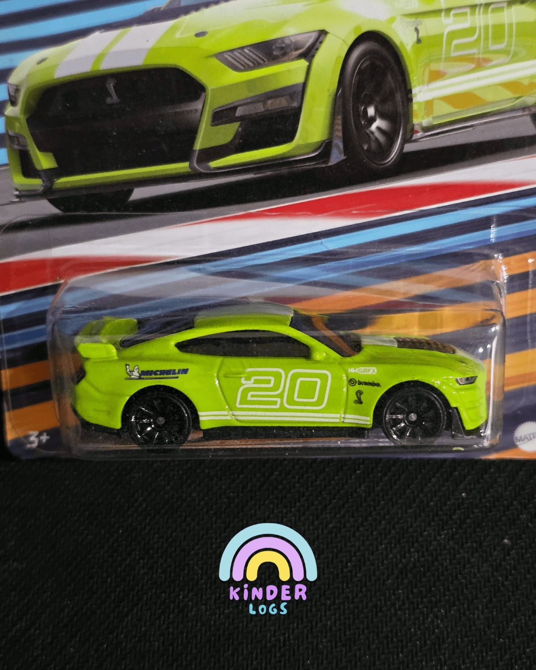 Hot Wheels 2020 Ford Mustang Shelby GT500 - Racing Circuit (Imported) - Kinder Logs