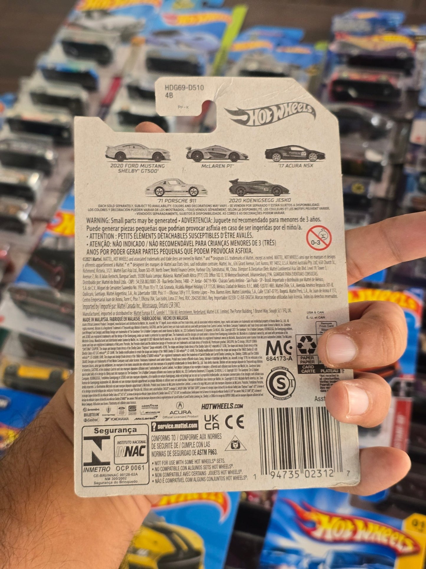 Hot Wheels 2020 Ford Mustang Shelby GT500 - Racing Circuit (Imported) - Kinder Logs