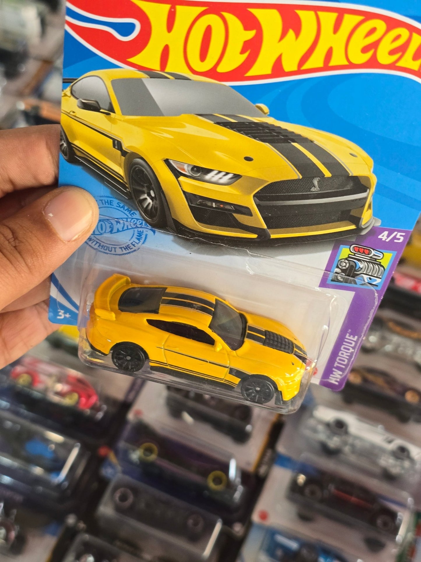 Hot Wheels 2020 Ford Mustang Shelby GT500 - Yellow (Imported) - Kinder Logs