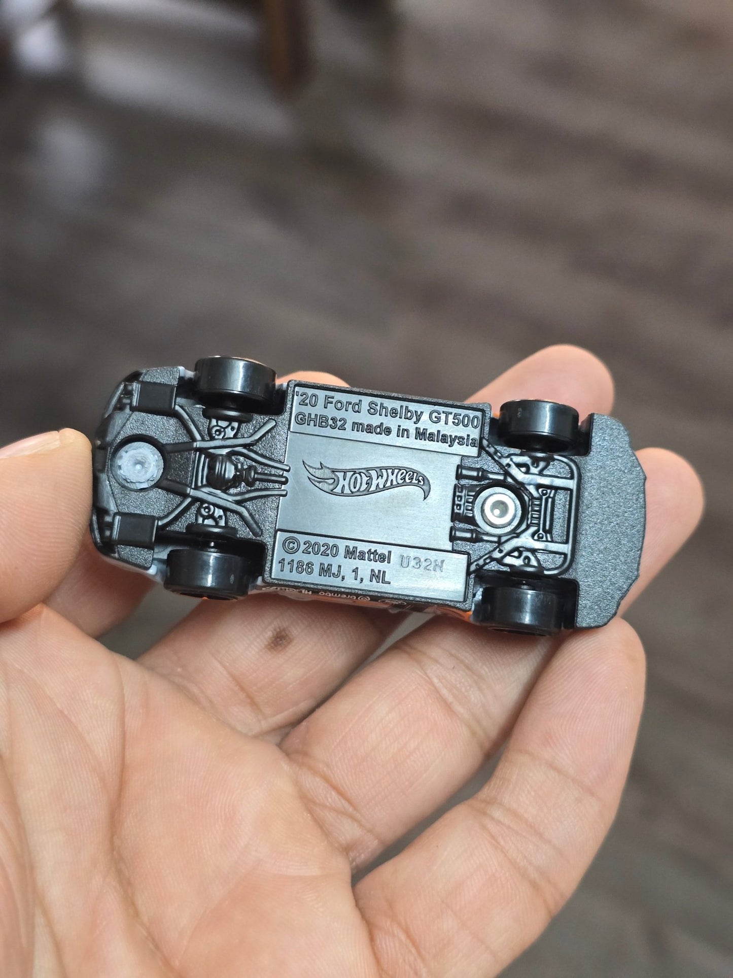 Hot Wheels 2020 Ford Shelby GT500 - Grey (Uncarded - New) - Kinder Logs