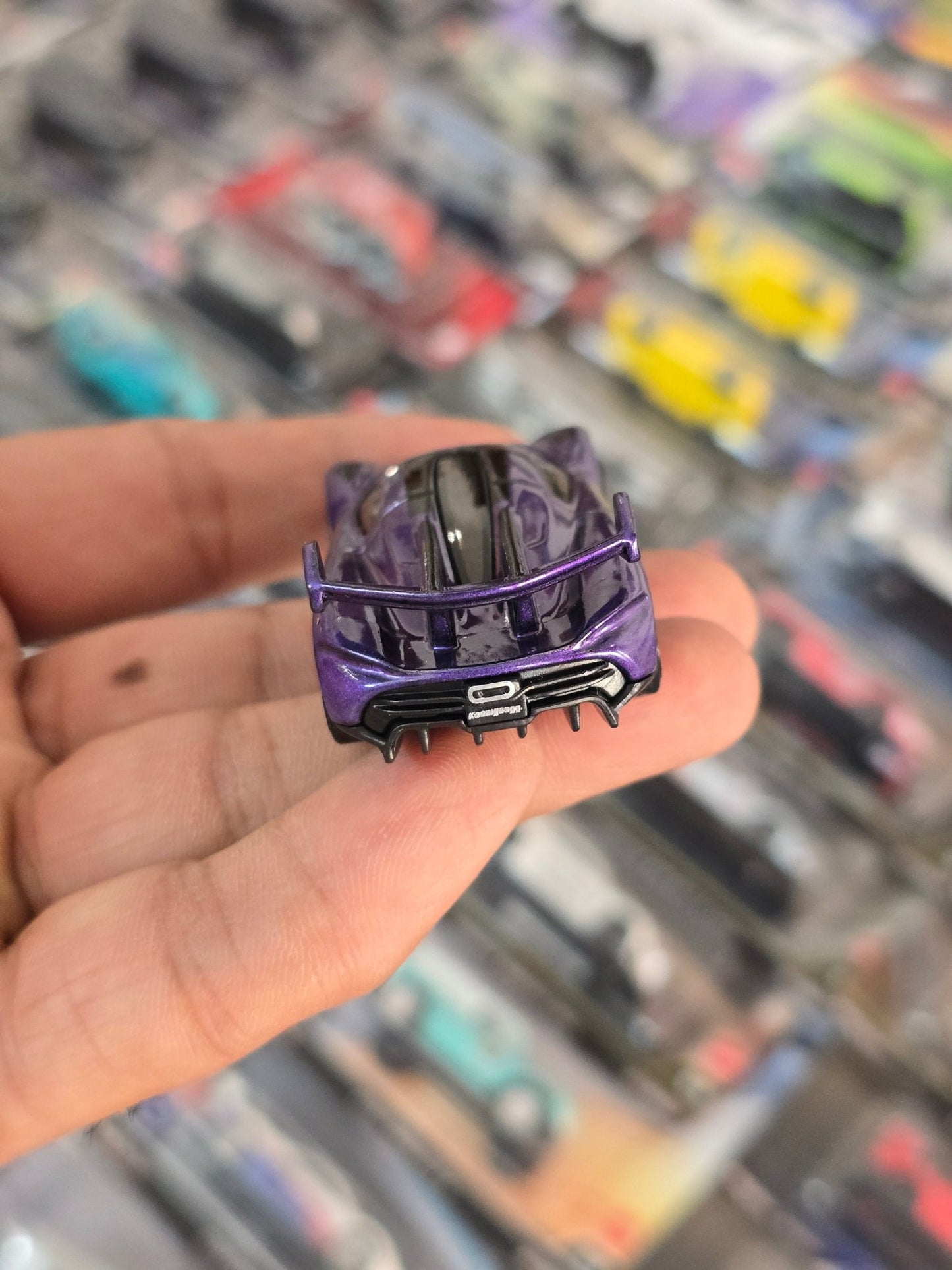 Hot Wheels 2020 Koenigsegg Jesko - Purple (Uncarded) - Kinder Logs