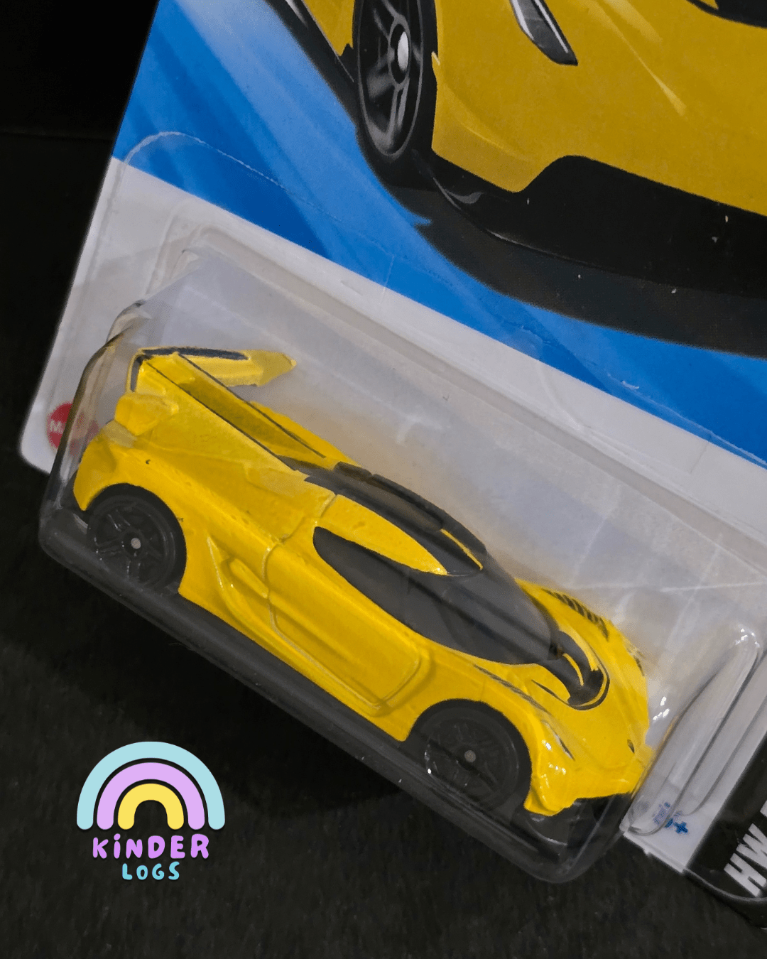 Hot Wheels 2020 Koenigsegg Jesko - Yellow (Imported) - Kinder Logs