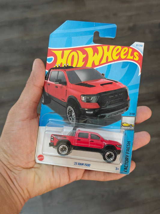 Hot Wheels 2023 Dodge RAM 1500 - Red (2021 Card - Imported) - Kinder Logs