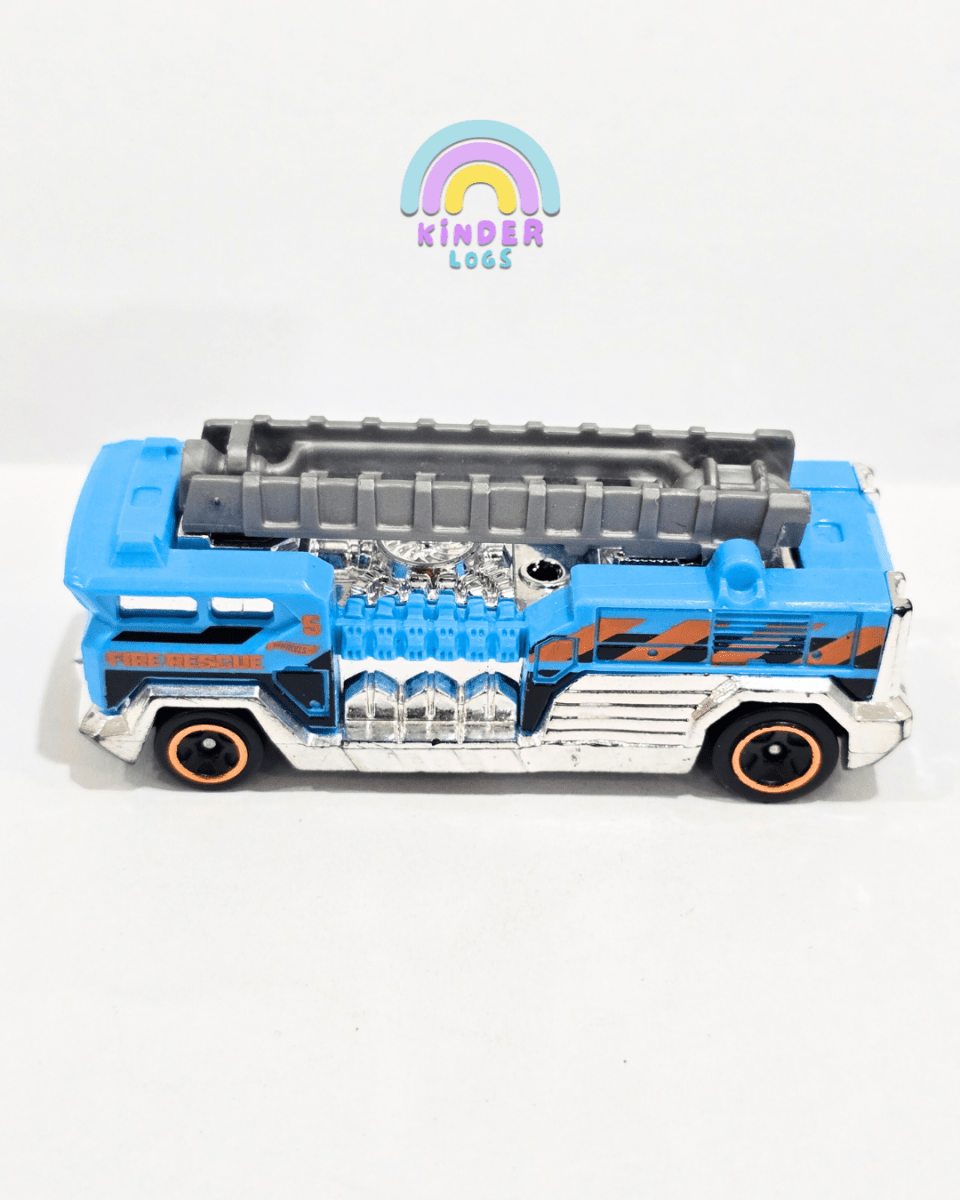 Hot Wheels 5 Alarm Fire Truck (Uncarded) - Kinder Logs