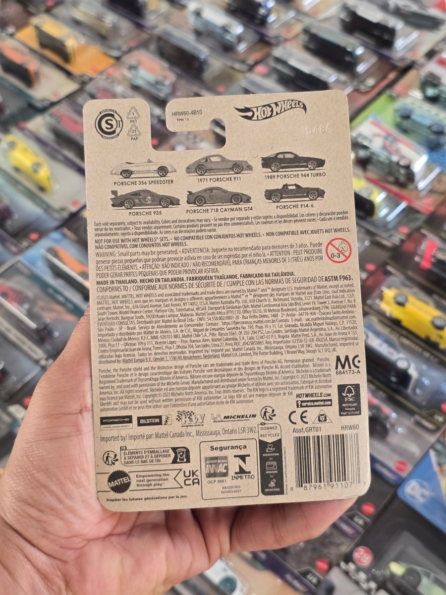 Hot Wheels 718 Cayman GT4 - Porsche Series (Imported) - Kinder Logs