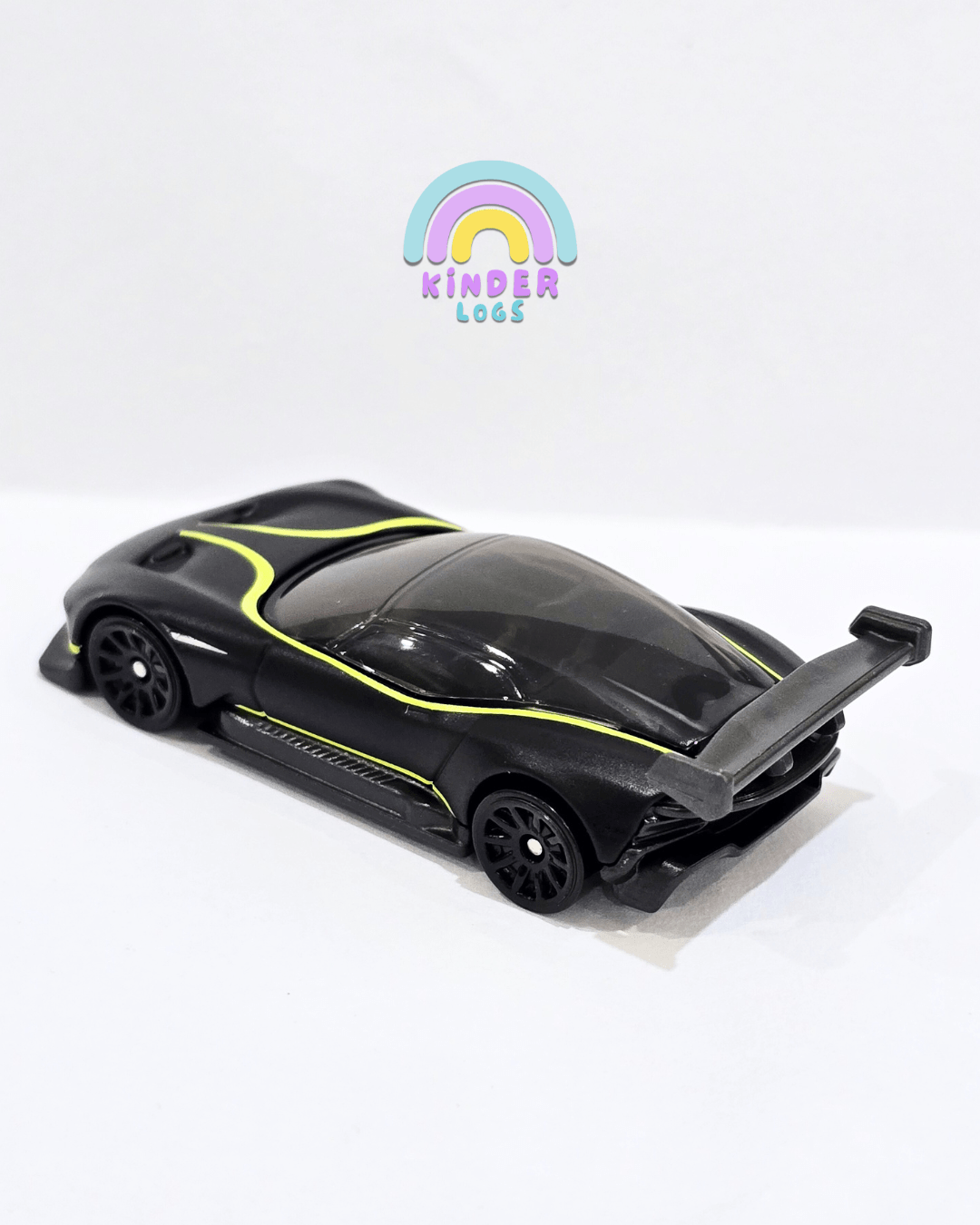 Hot Wheels Aston Martin Vulcan - Matte Black (Uncarded) - Kinder Logs