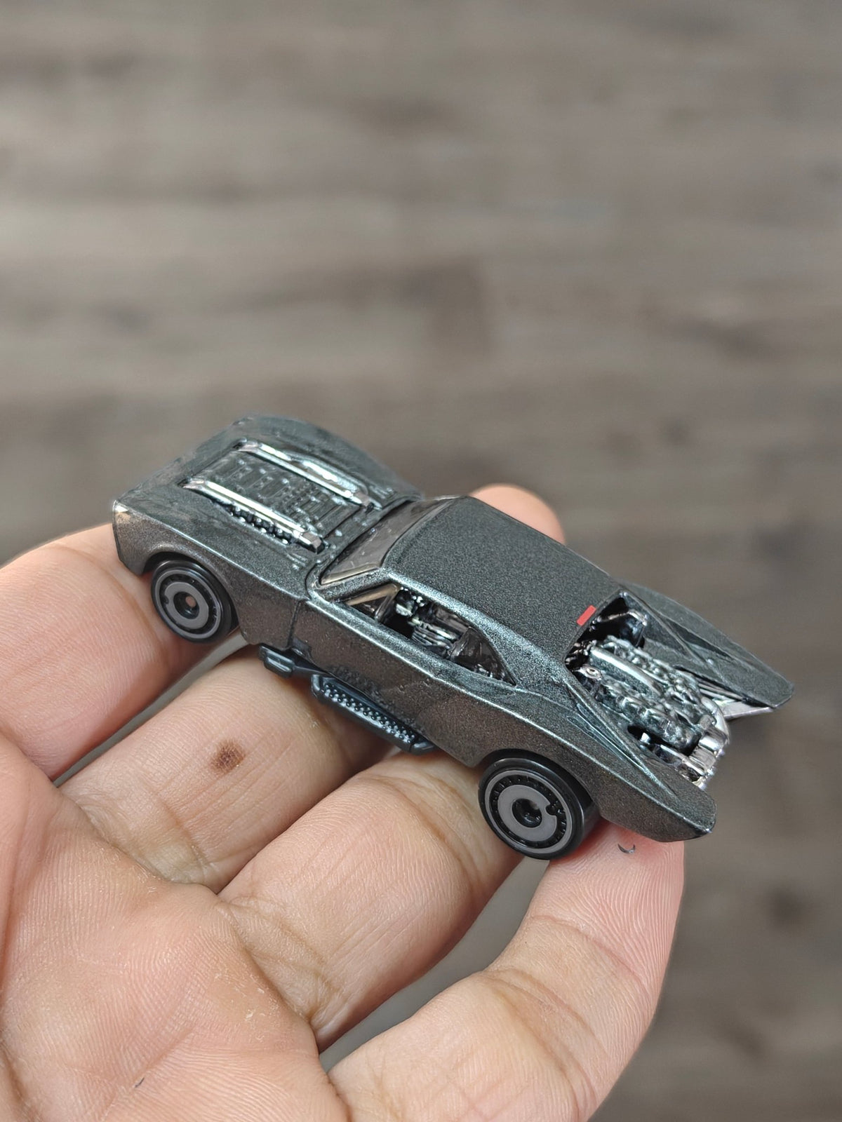 Hot Wheels Batmobile 2026 - Grey (Uncarded - New) - Kinder Logs