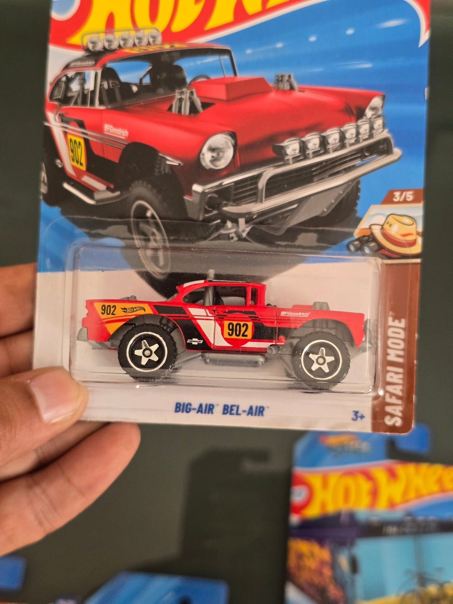 Hot Wheels Big - Air Bel - Air (Imported) - Kinder Logs