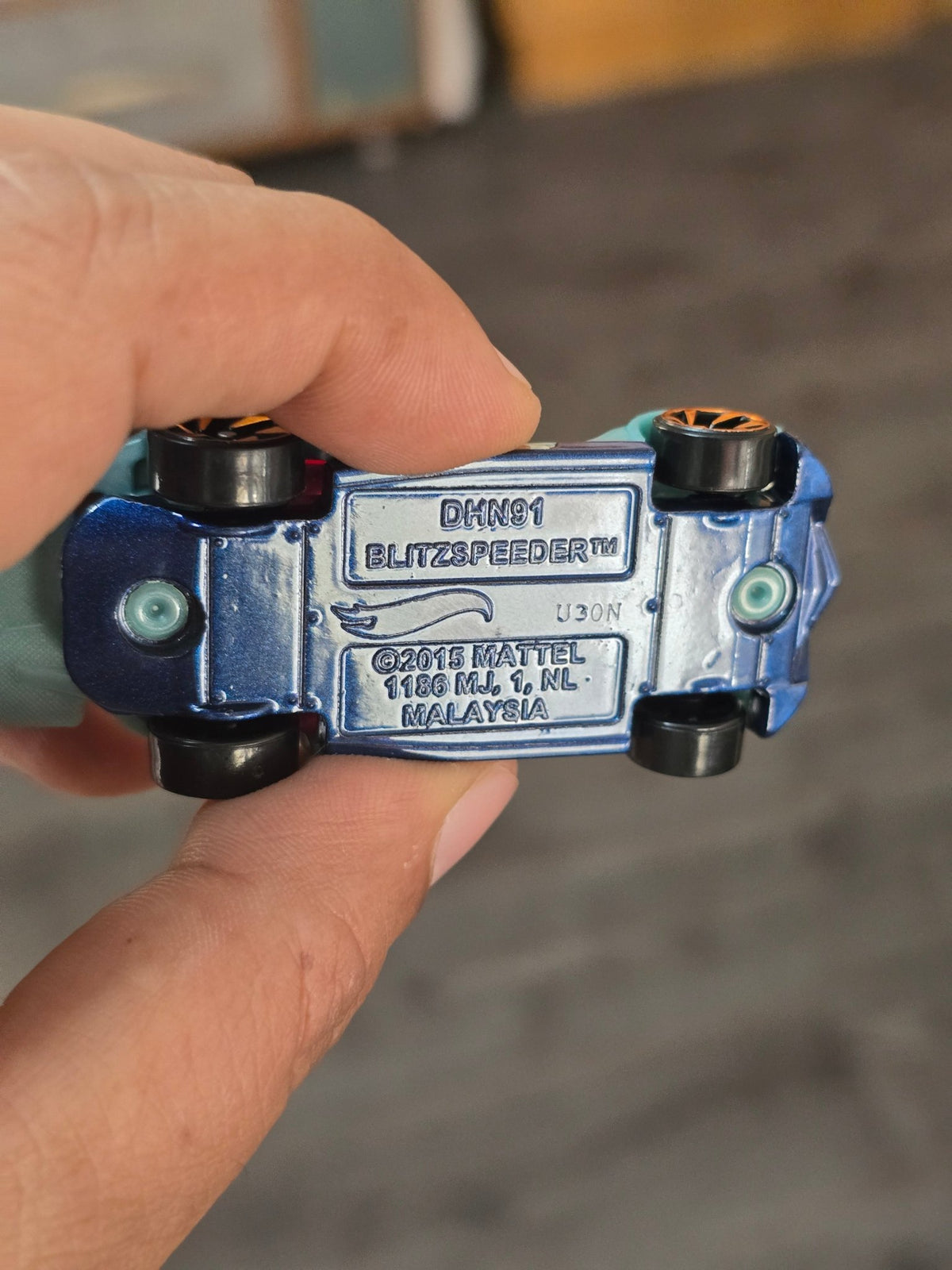 Hot Wheels Blitzspeeder 2026 (Uncarded - New) - Kinder Logs