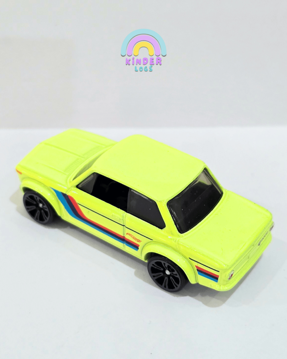Hot Wheels BMW 2002 Neon Speeders - Green (Uncarded) - Kinder Logs