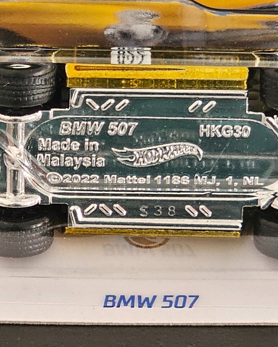 Hot Wheels BMW 507 Super Treasure Hunt (STH) - Kinder Logs