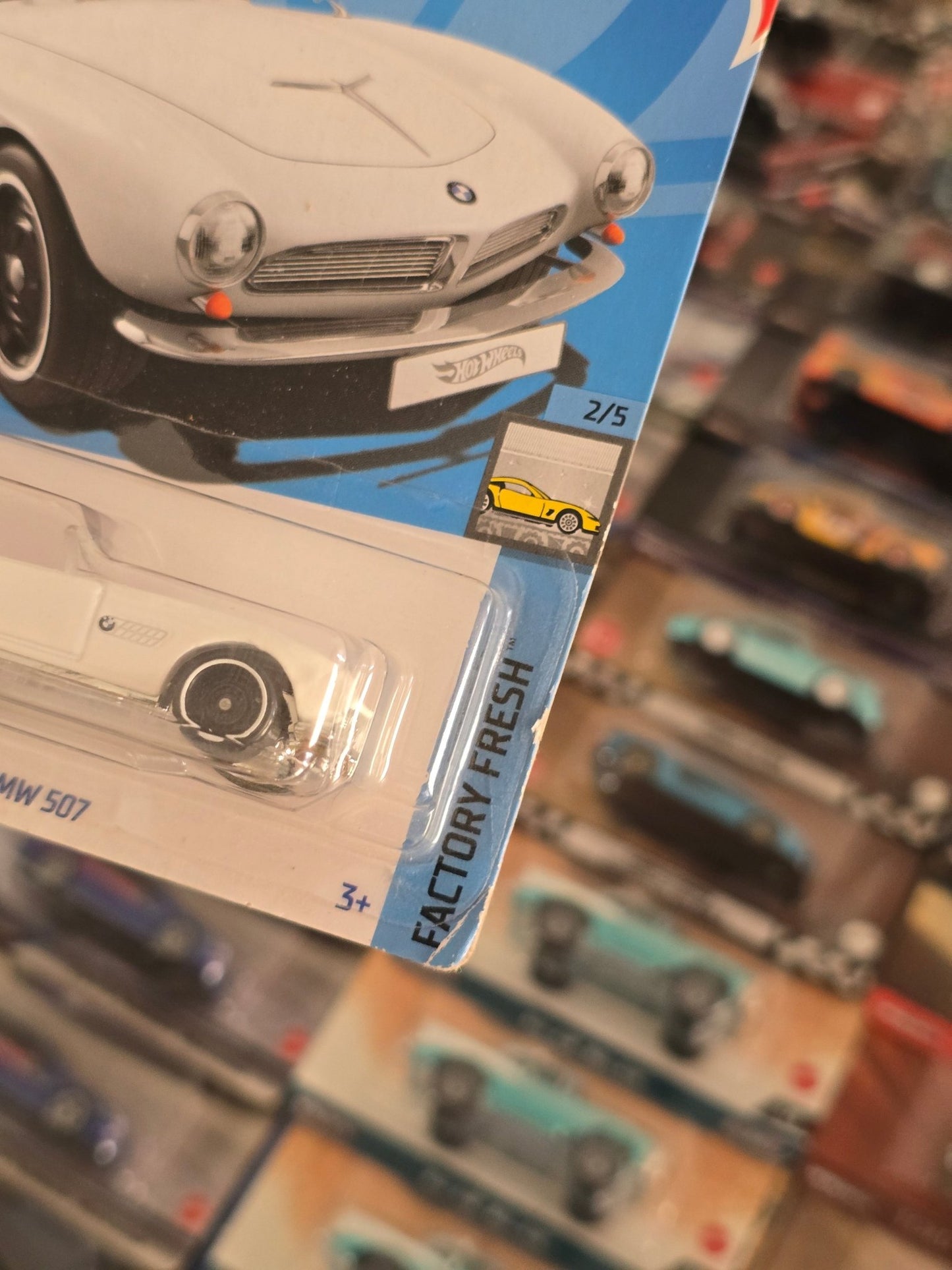 Hot Wheels BMW 507 (White) - Uncarded (Imported) - Kinder Logs