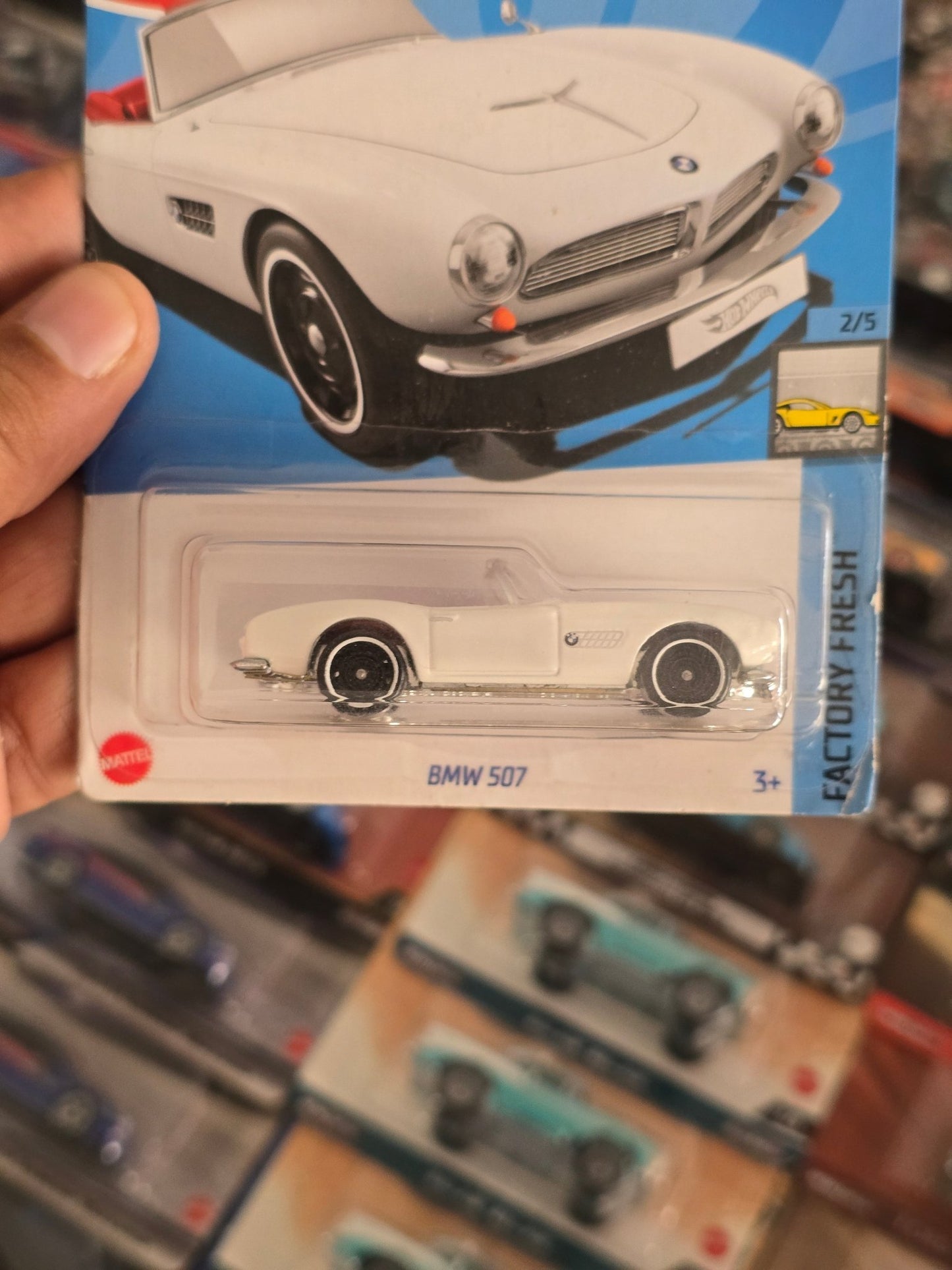 Hot Wheels BMW 507 (White) - Uncarded (Imported) - Kinder Logs