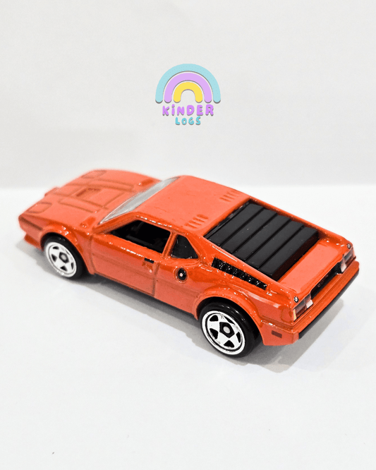 Hot Wheels BMW M1 - Orange (Uncarded) - Kinder Logs