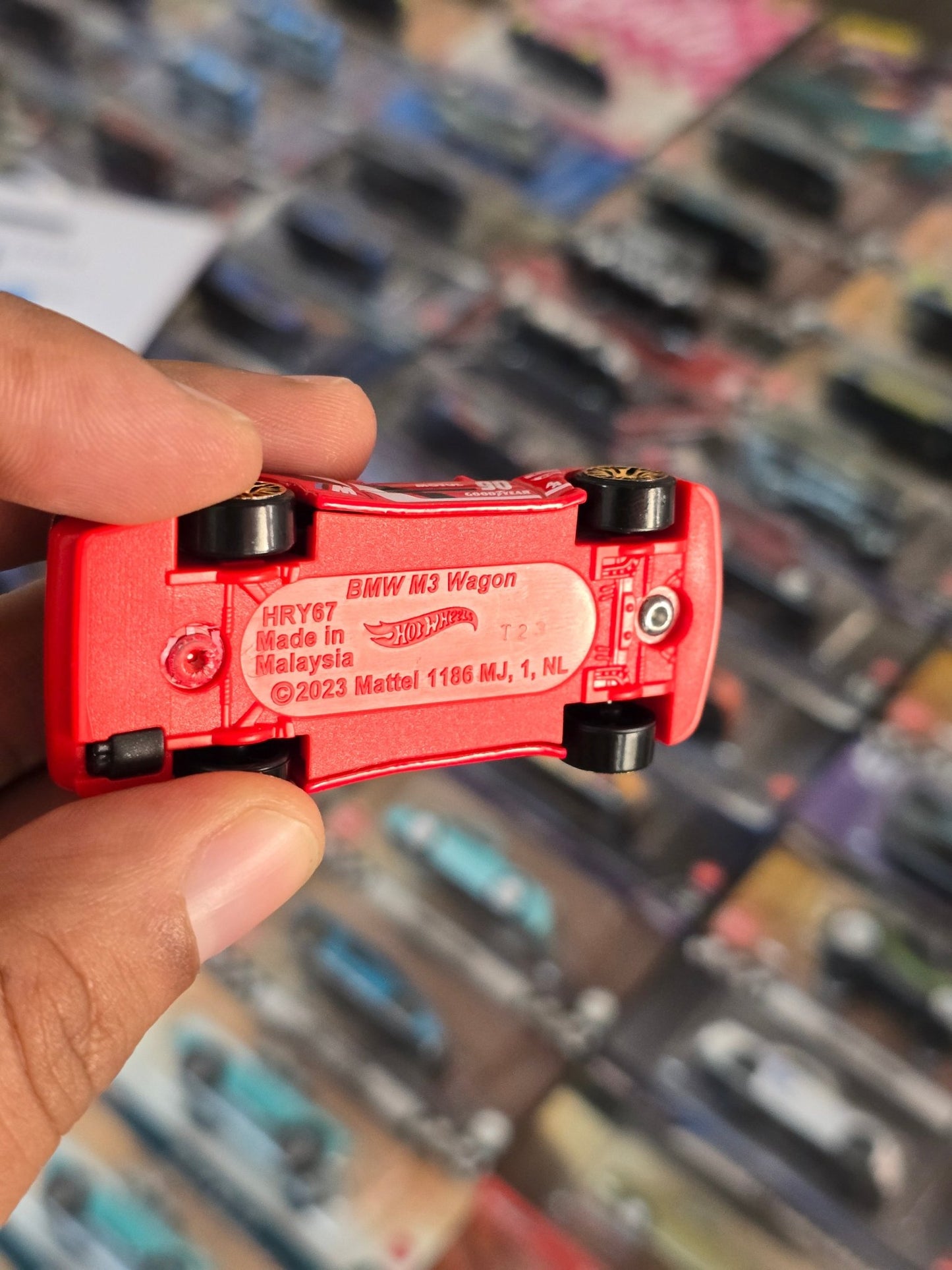 Hot Wheels BMW M3 Wagon - Red (Uncarded) - Kinder Logs