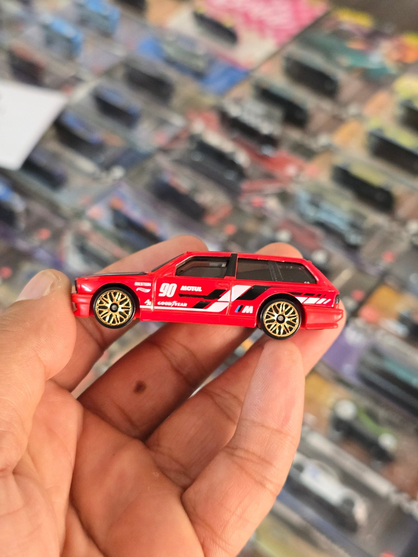 Hot Wheels BMW M3 Wagon - Red (Uncarded) - Kinder Logs