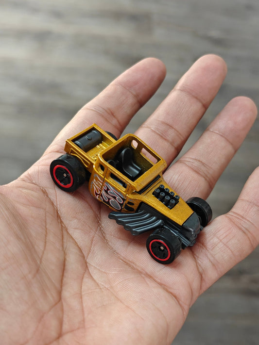 Hot Wheels Bone Shaker - Gold (Uncarded - New) - Kinder Logs